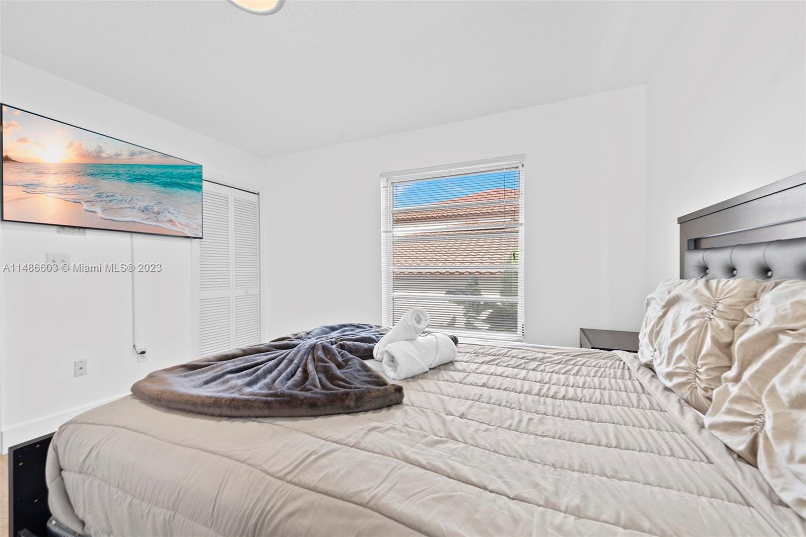 EASTERN SHORES 1ST ADDN - Residential