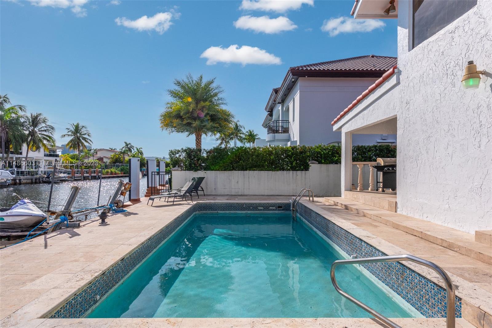 EASTERN SHORES 1ST ADDN - Residential