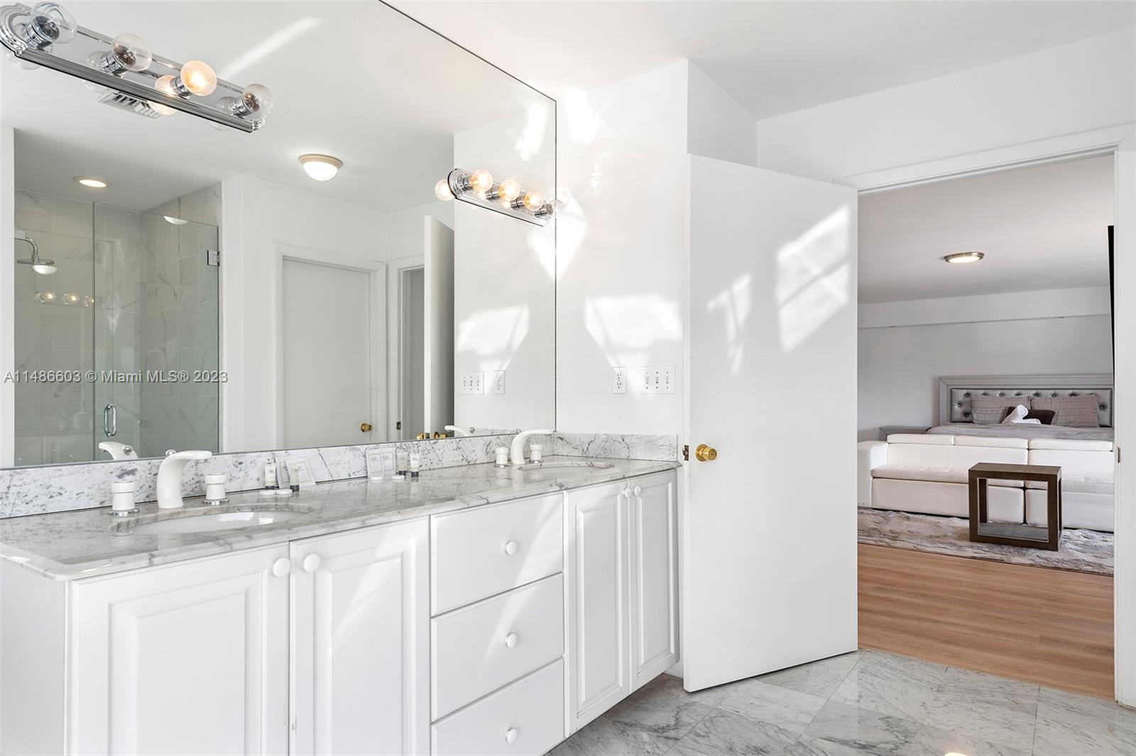 EASTERN SHORES 1ST ADDN - Residential