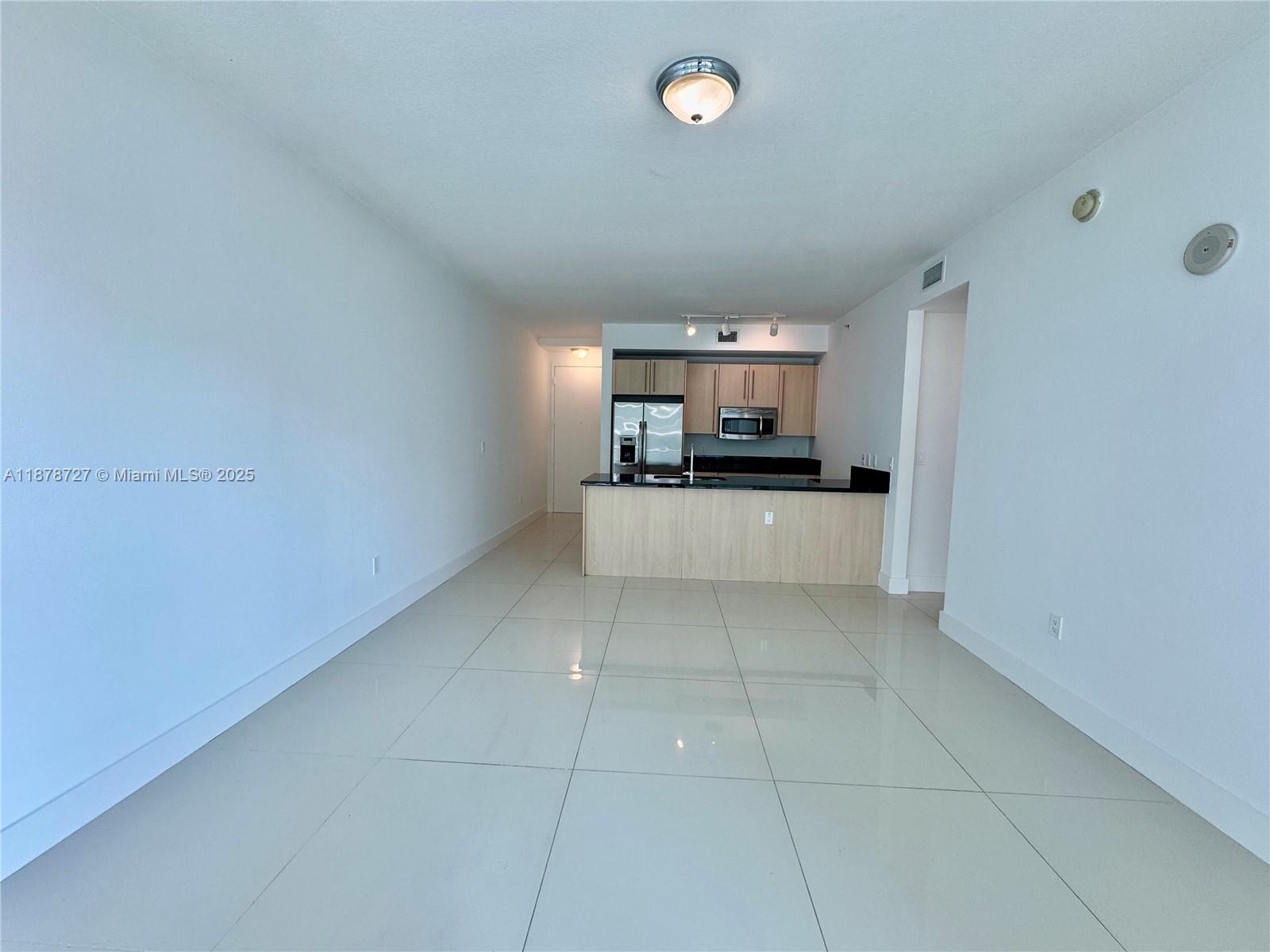 1111 SW 1st Ave 3015-N