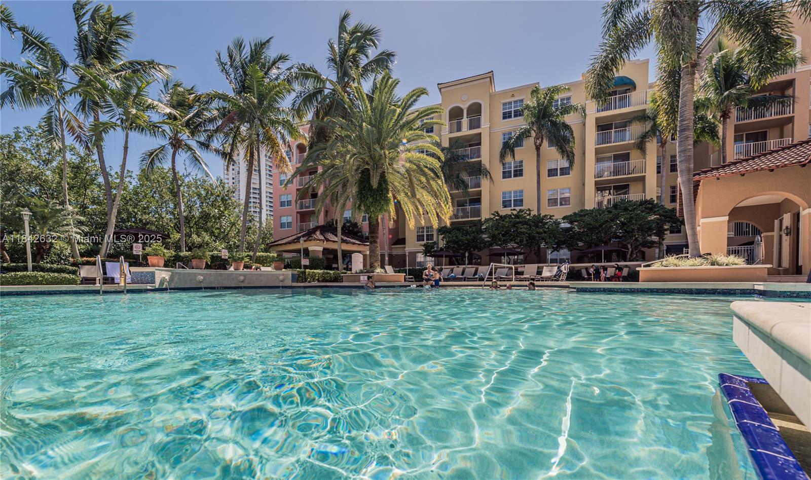 THE YACHT CLUB AT AVENTURA - Residential Lease