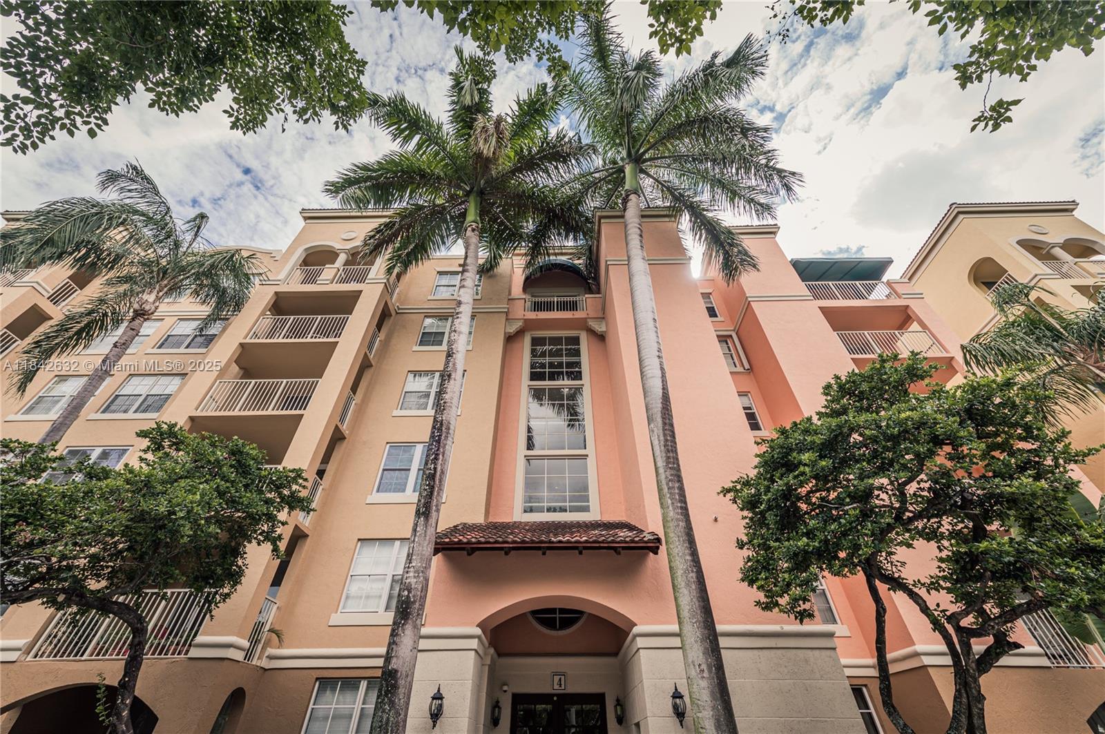 THE YACHT CLUB AT AVENTURA - Residential Lease