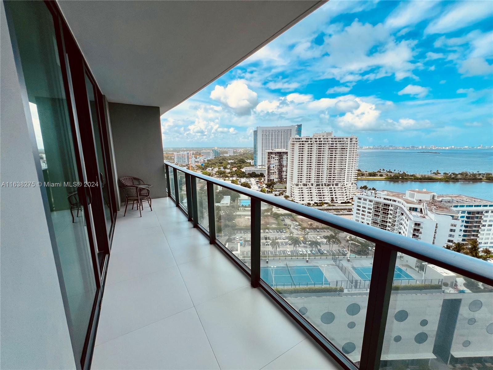 PARAISO BAYVIEWS CONDO - Residential