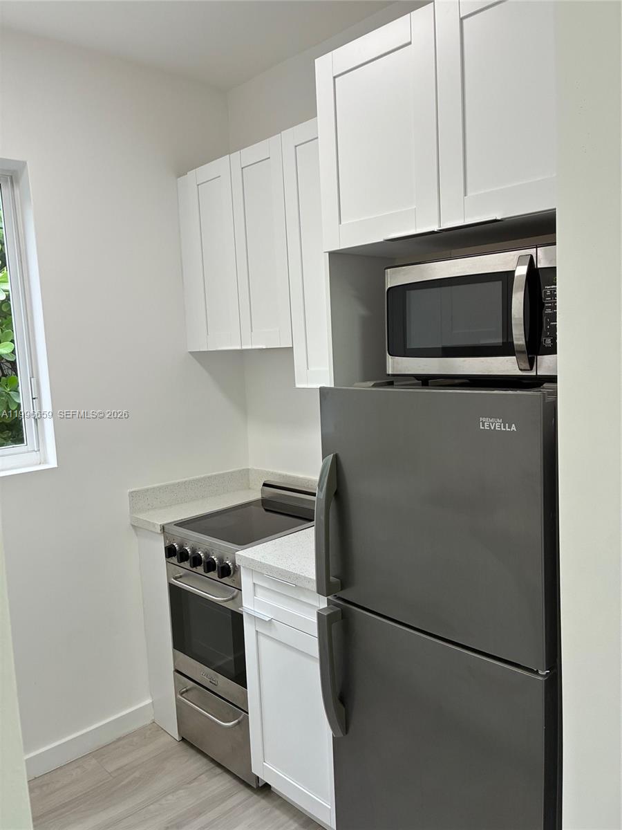 BEACON MANOR - Residential Lease