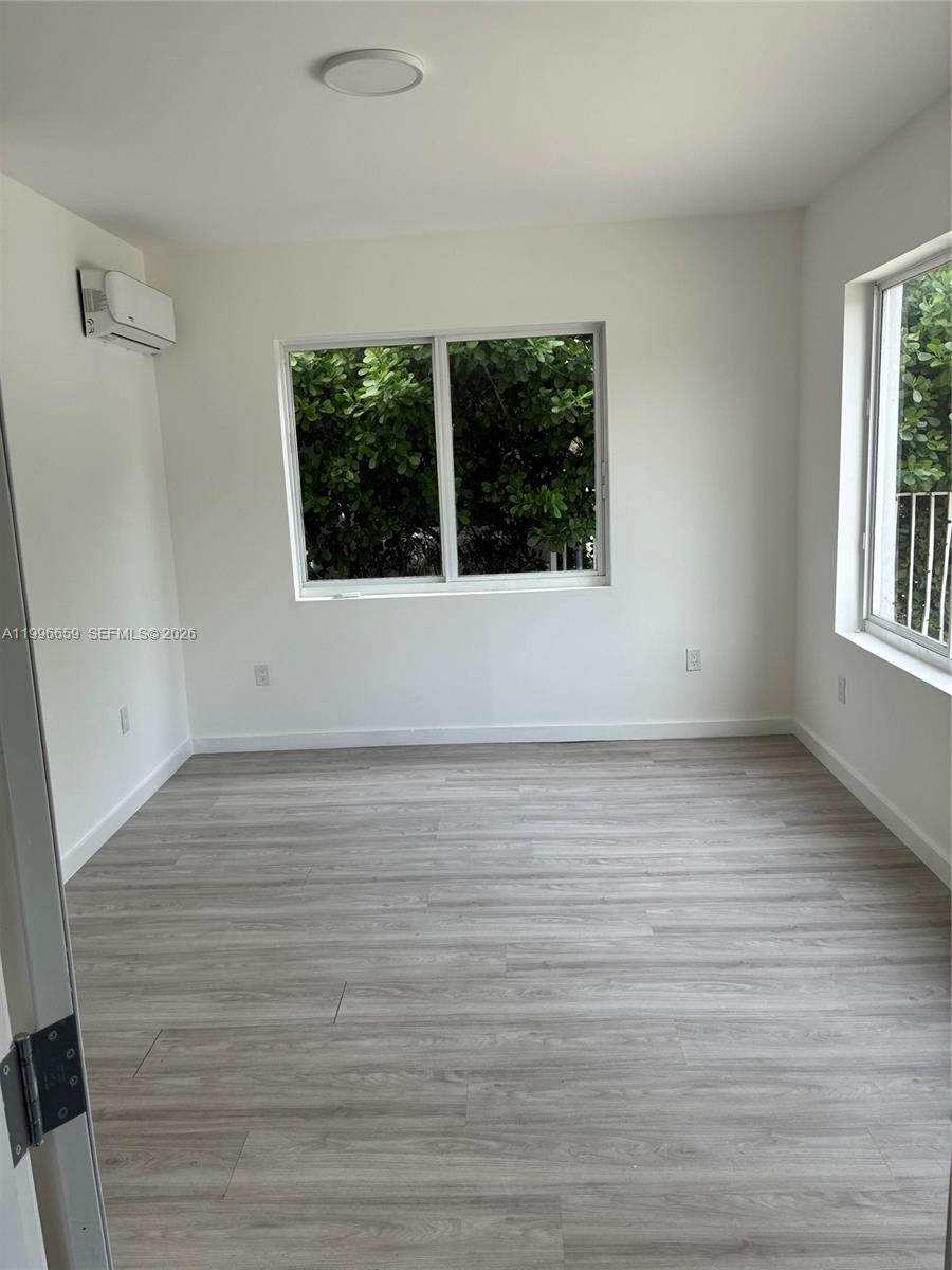 BEACON MANOR - Residential Lease