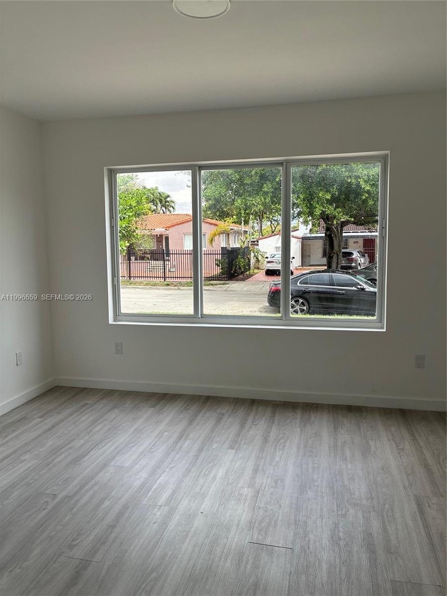 BEACON MANOR - Residential Lease