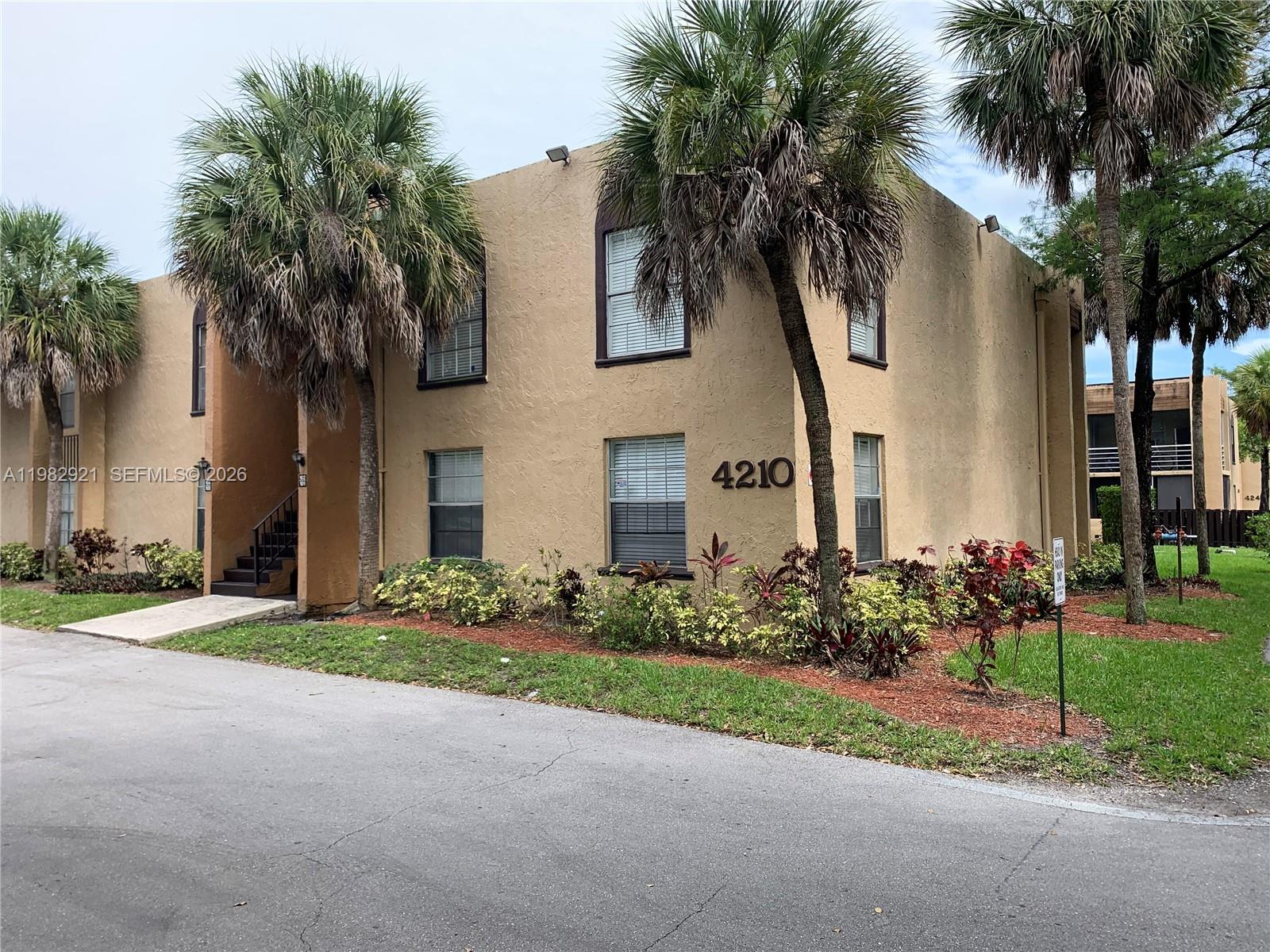 WOOD HUE II CONDO - Residential