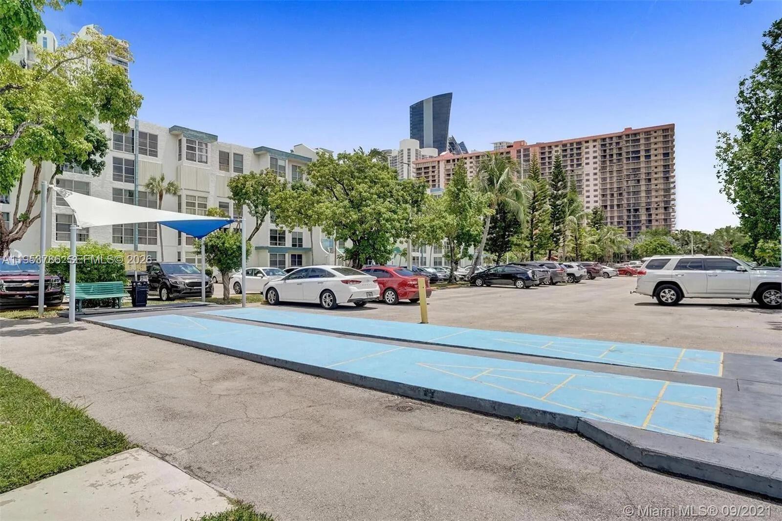 AVILA CONDO - Residential