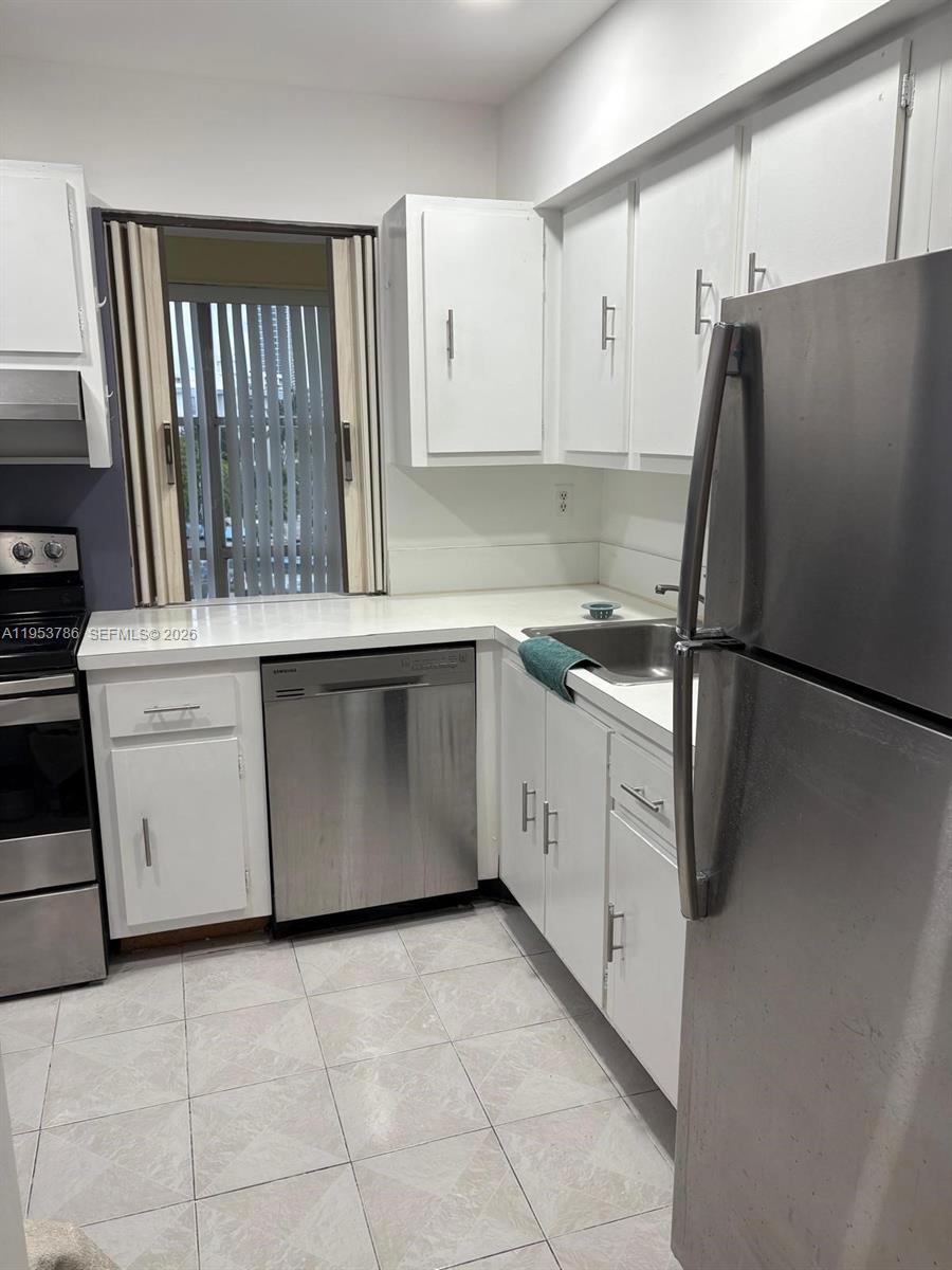 AVILA CONDO - Residential