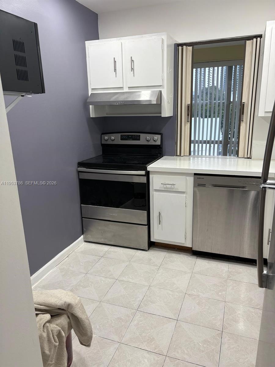 AVILA CONDO - Residential