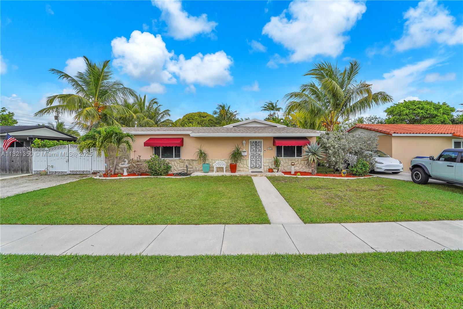 10833 Sw 62nd Ter, Miami, Broward County, Florida - 3 Bedrooms  
2 Bathrooms - 