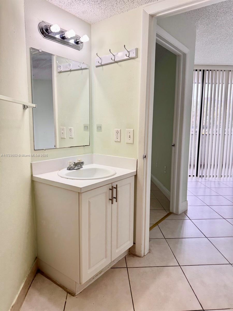 VERABELLA FALLS CONDO - Residential