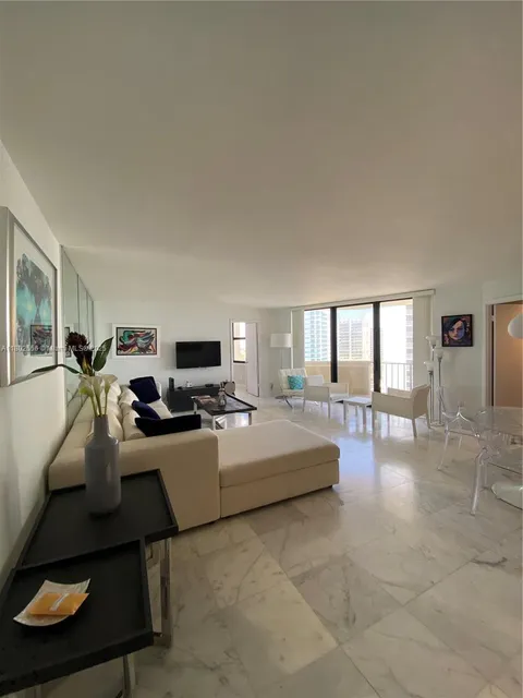 MLS: A11802556