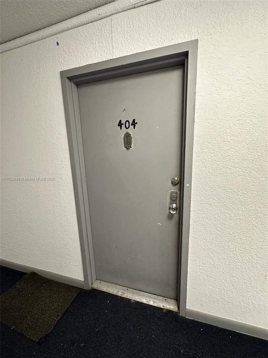 NEWPORT AT LAUDERHILL CON - Residential