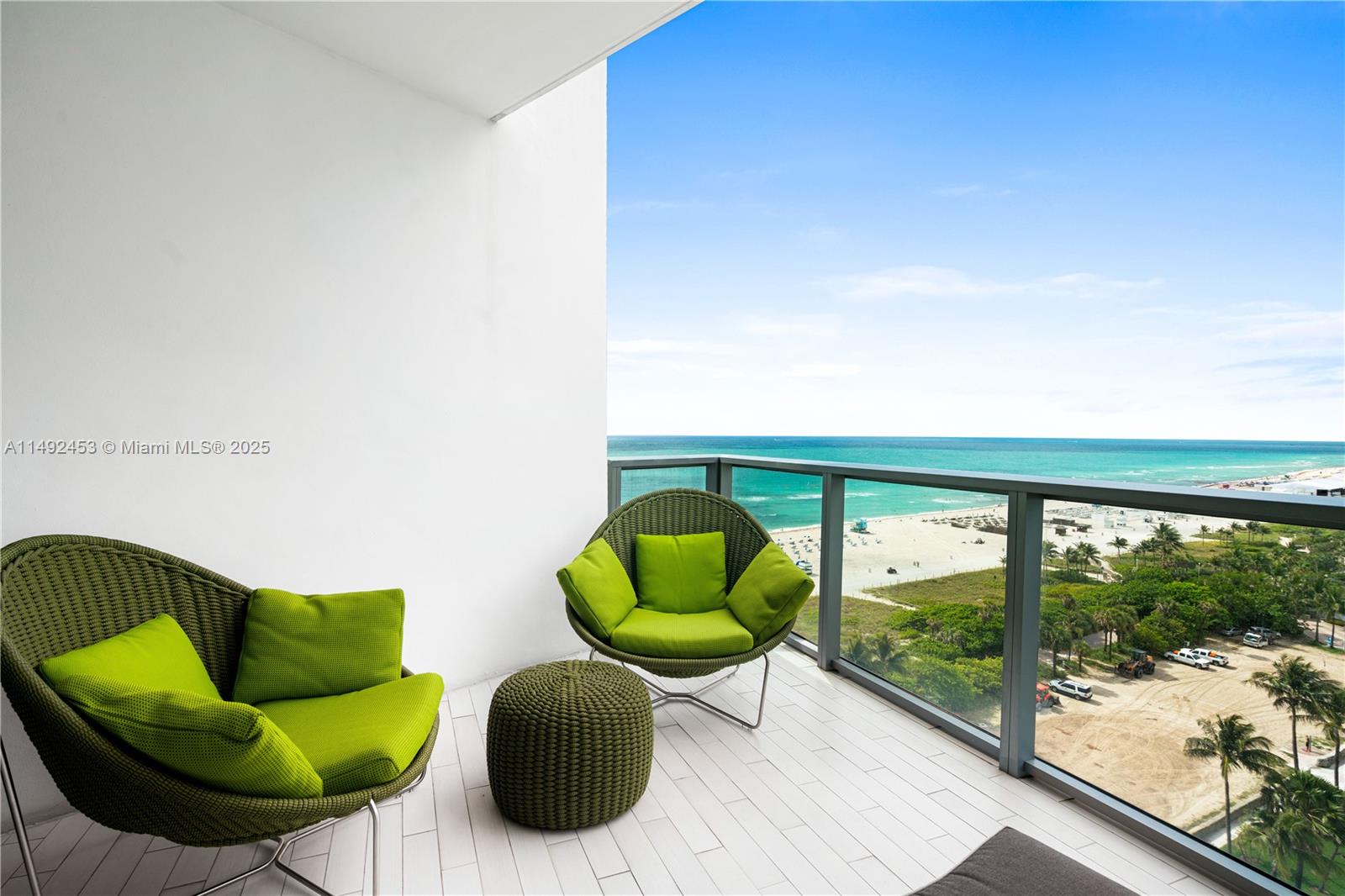 2201 COLLINS AVE CONDO - Residential Lease