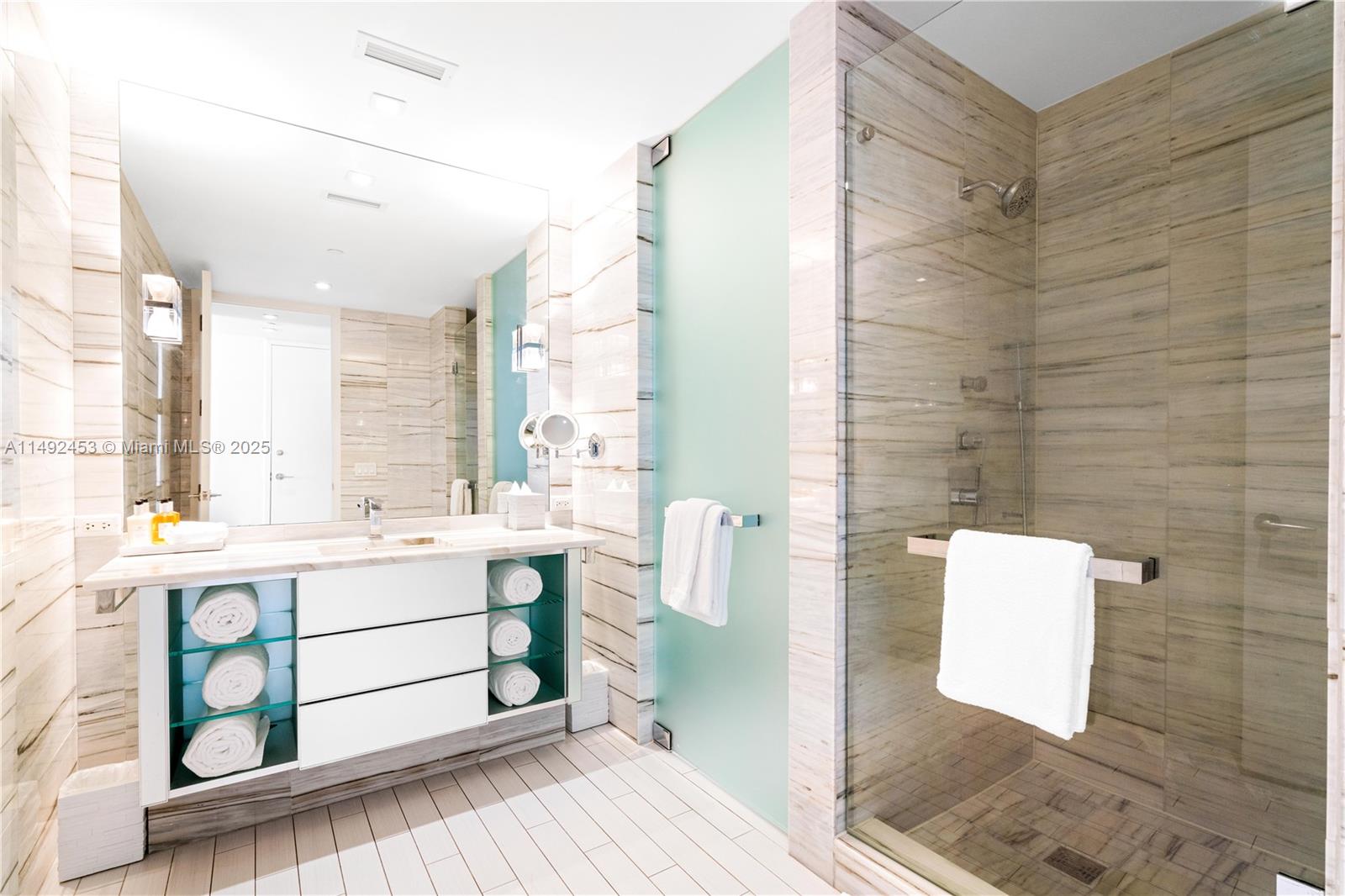 2201 COLLINS AVE CONDO - Residential Lease