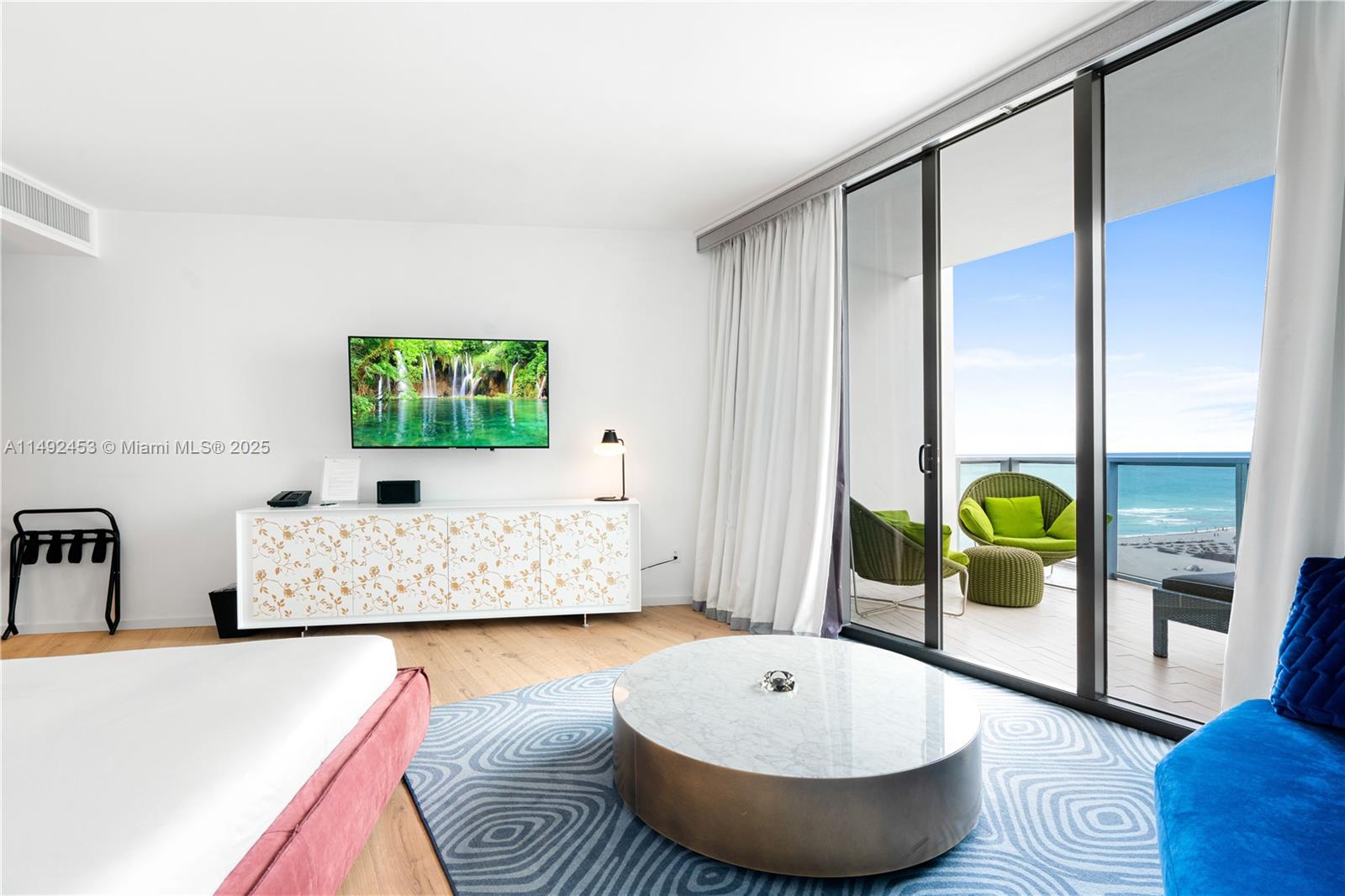 2201 COLLINS AVE CONDO - Residential Lease