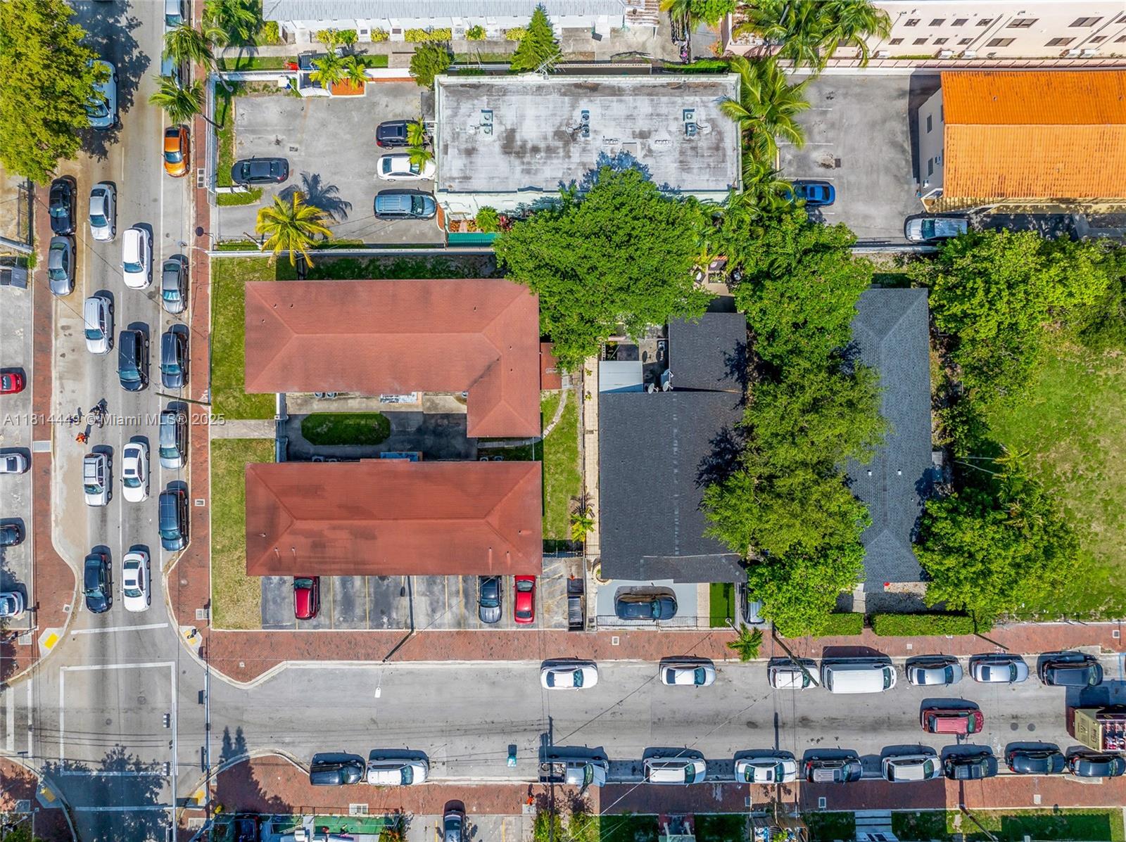 LAWRENCE ESTATES LAND COS - Residential Income