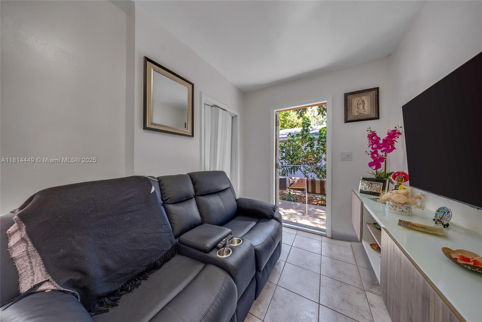 LAWRENCE ESTATES LAND COS - Residential Income