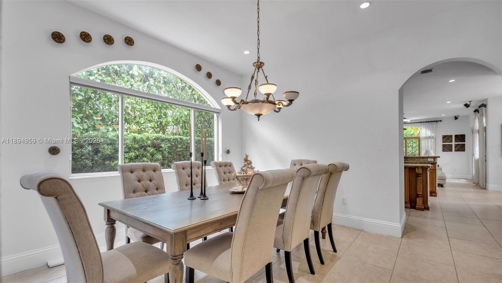 ISABELLA ESTATES - Residential