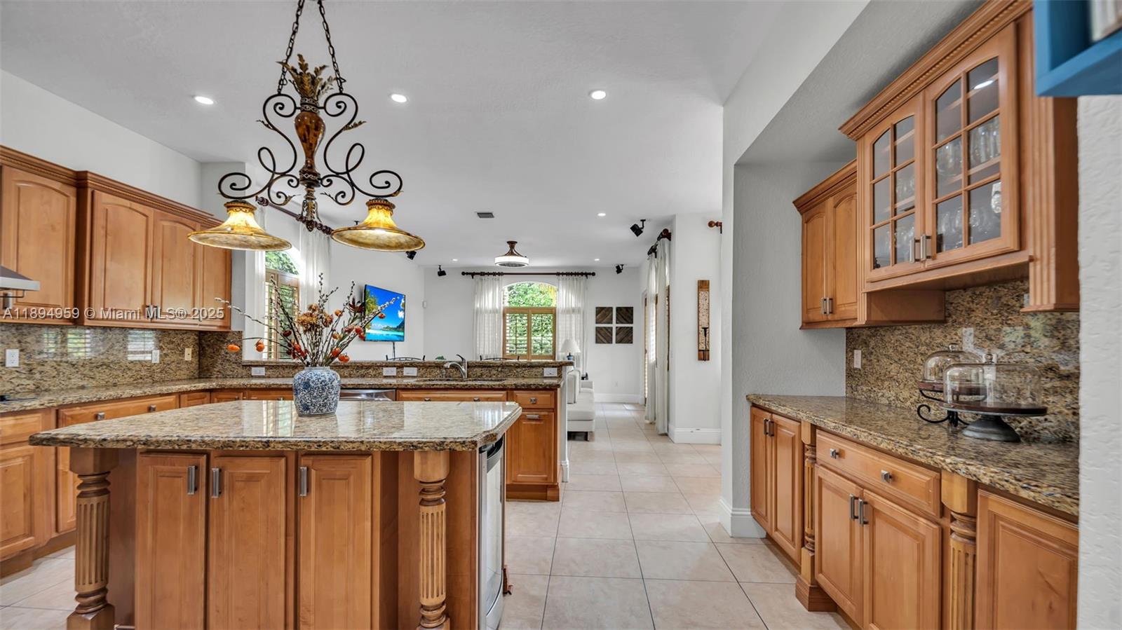 ISABELLA ESTATES - Residential