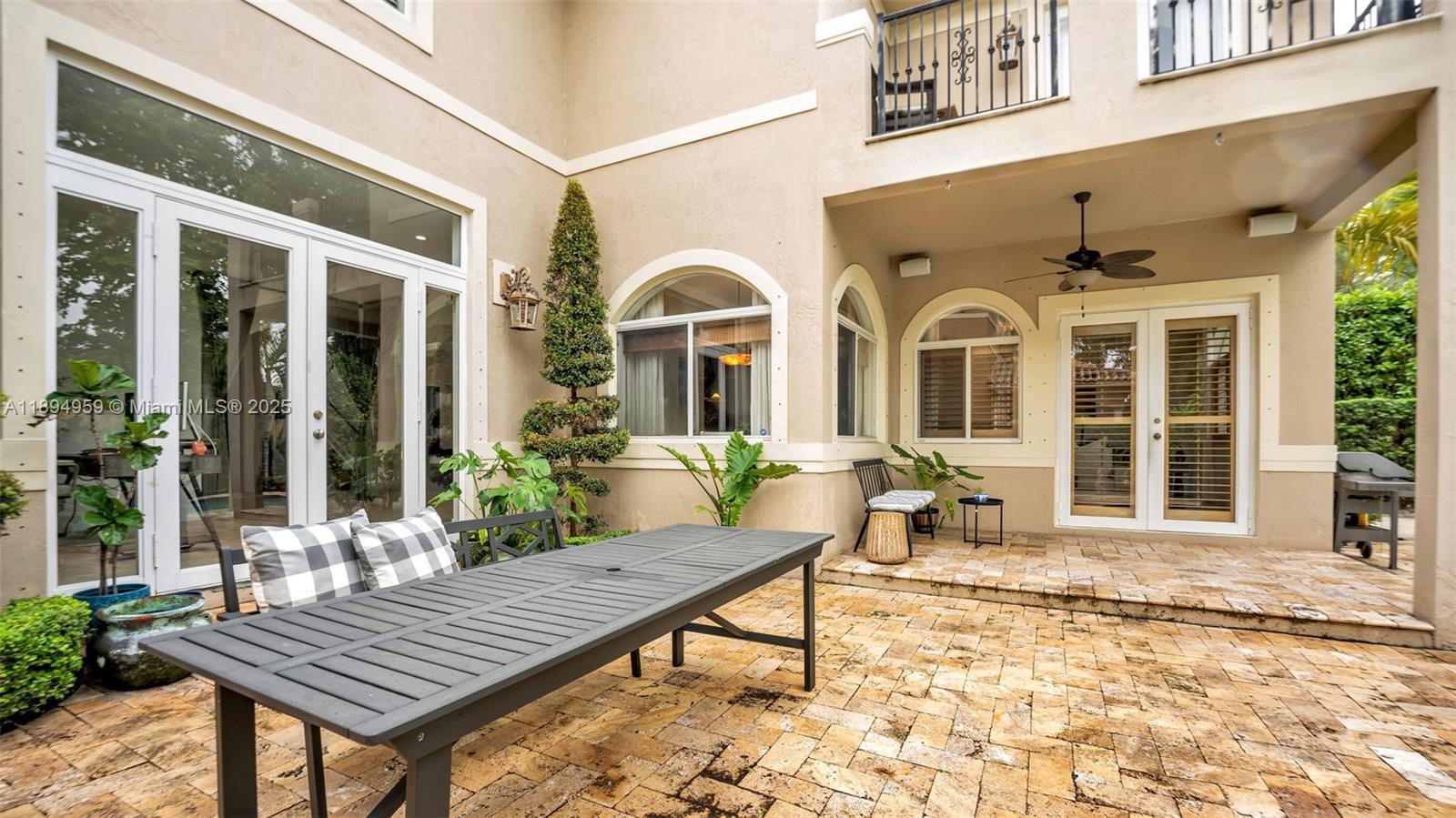 ISABELLA ESTATES - Residential