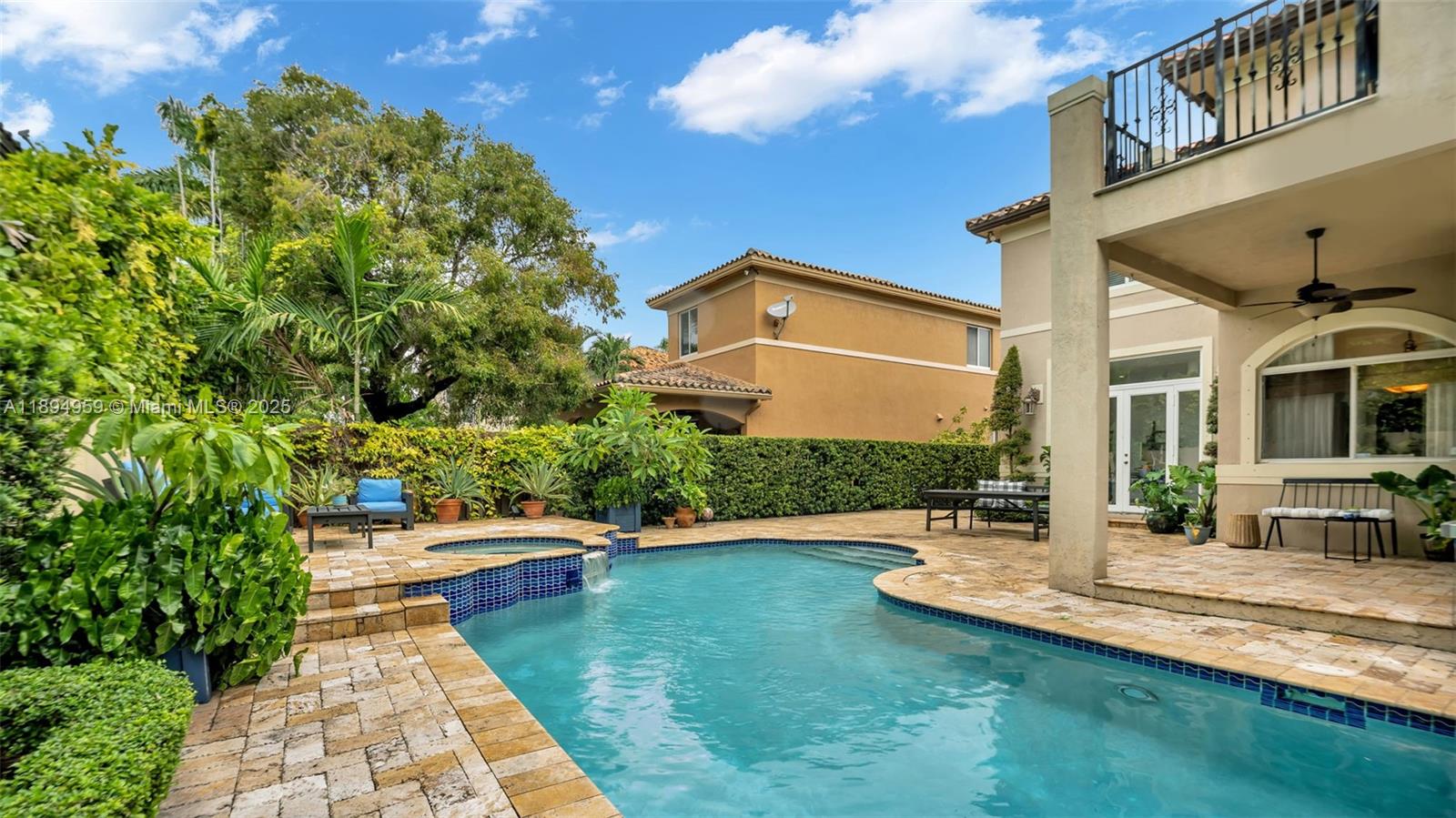 ISABELLA ESTATES - Residential