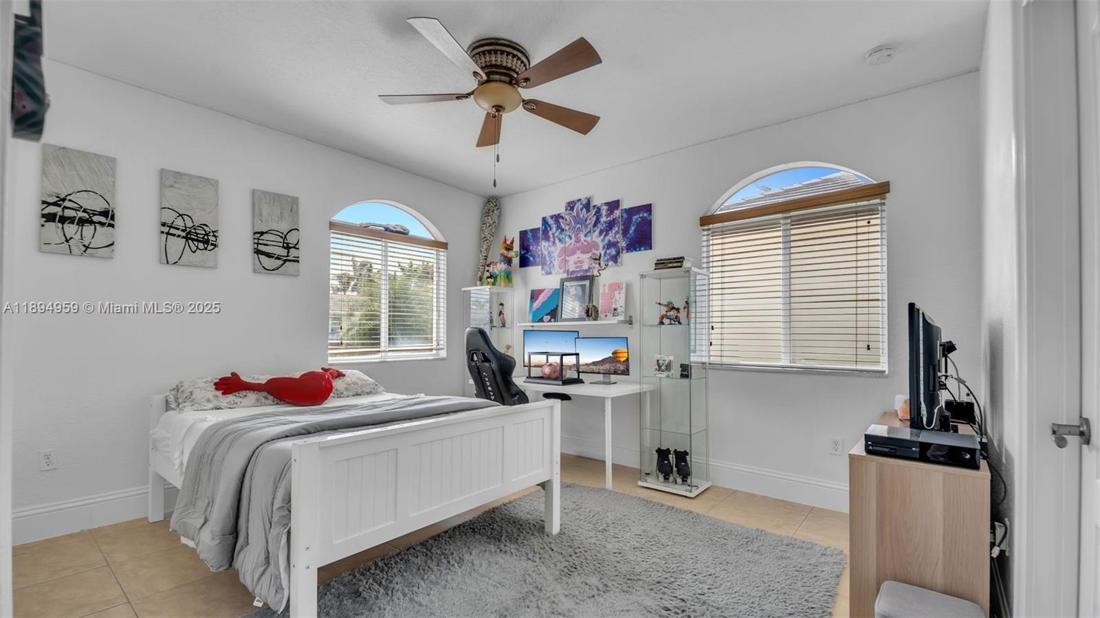 ISABELLA ESTATES - Residential