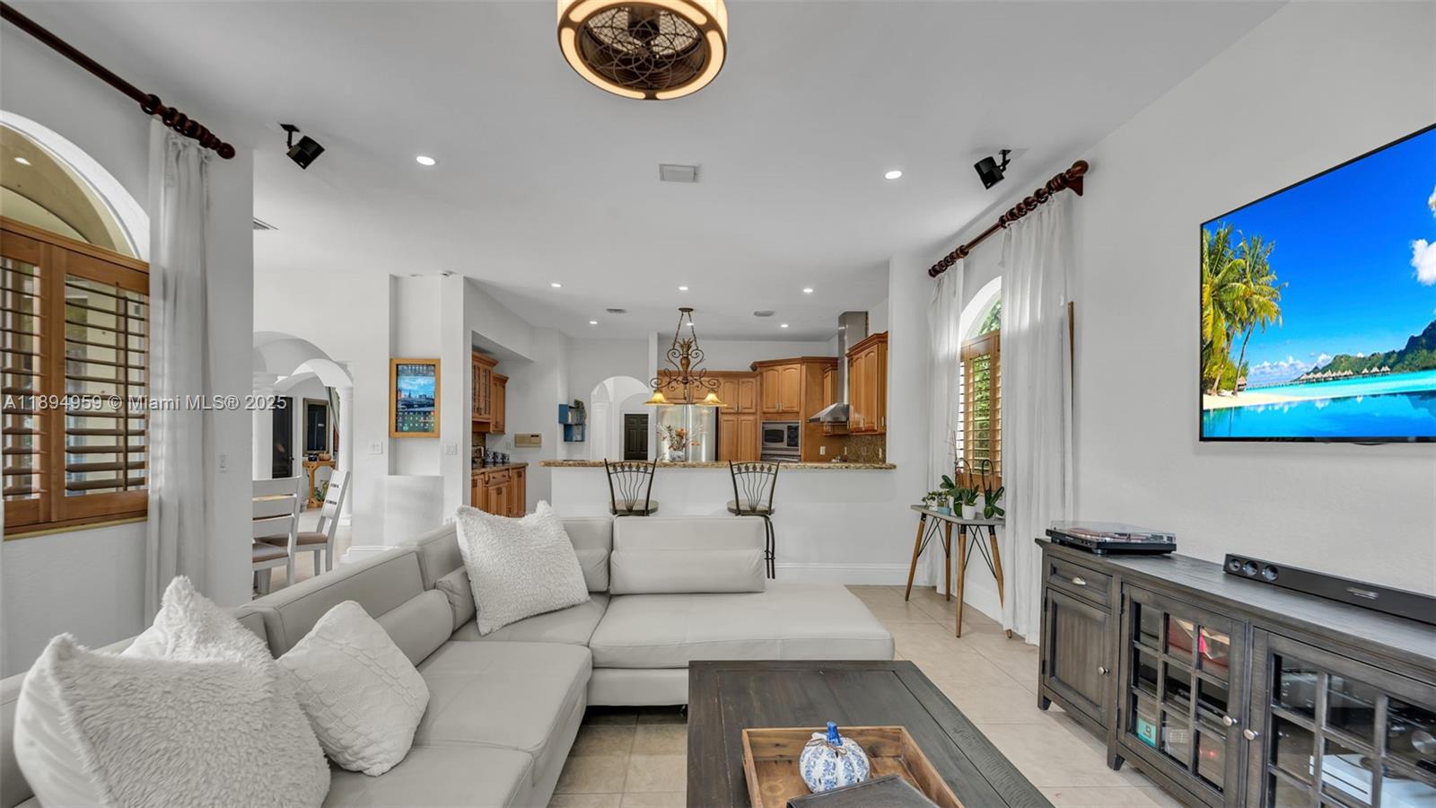 ISABELLA ESTATES - Residential