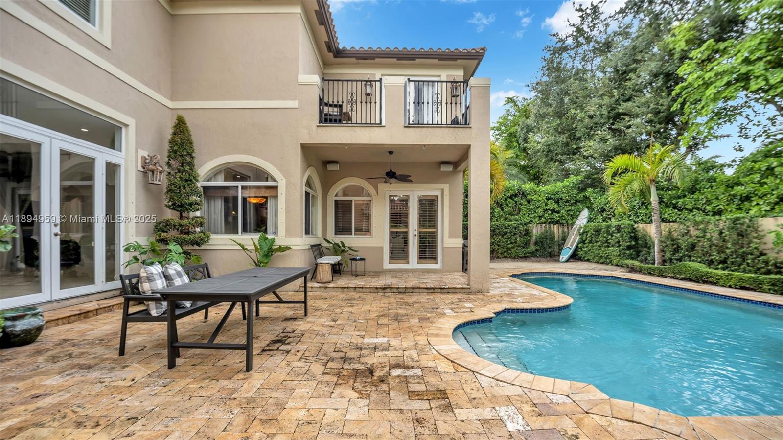 ISABELLA ESTATES - Residential