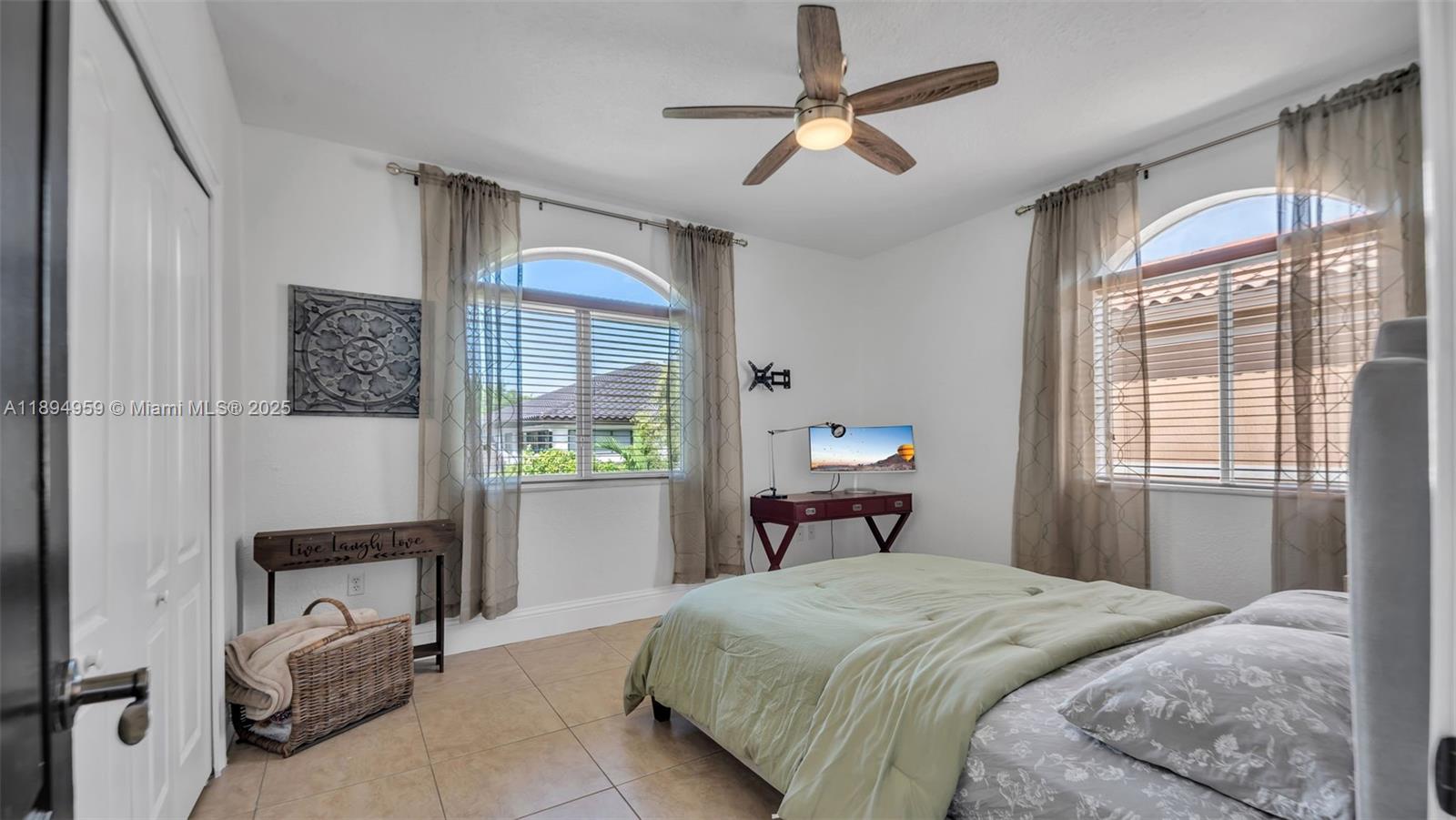 ISABELLA ESTATES - Residential