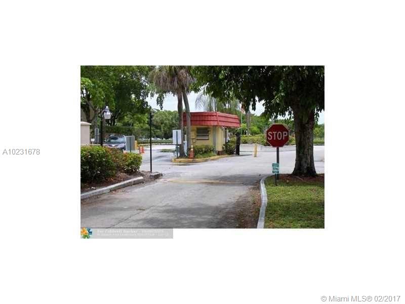 MANORS OF INVERRARY - Residential Lease