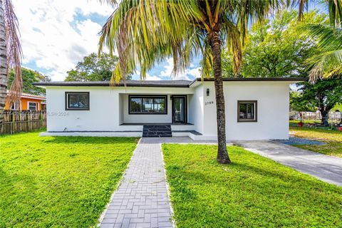 Single Family Residence in Miami FL 2780 97th St St.jpg
