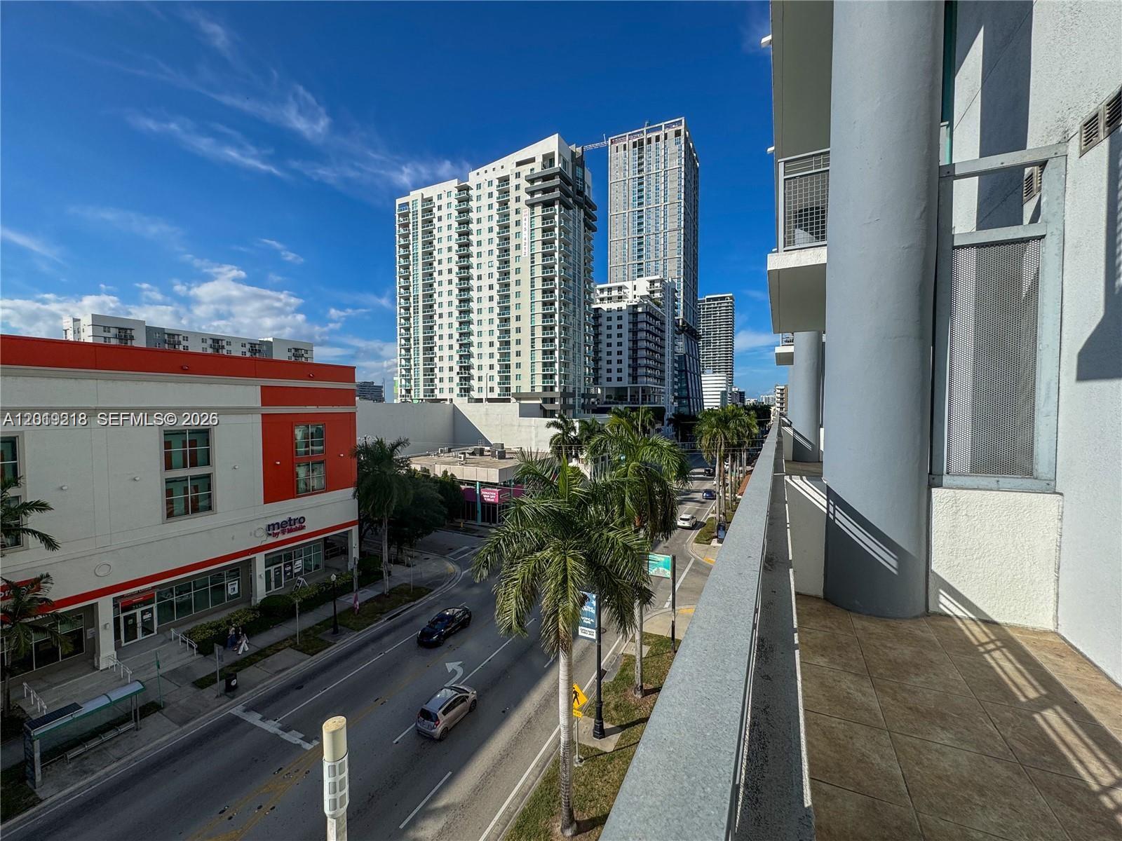 CITY 24 CONDO - Residential