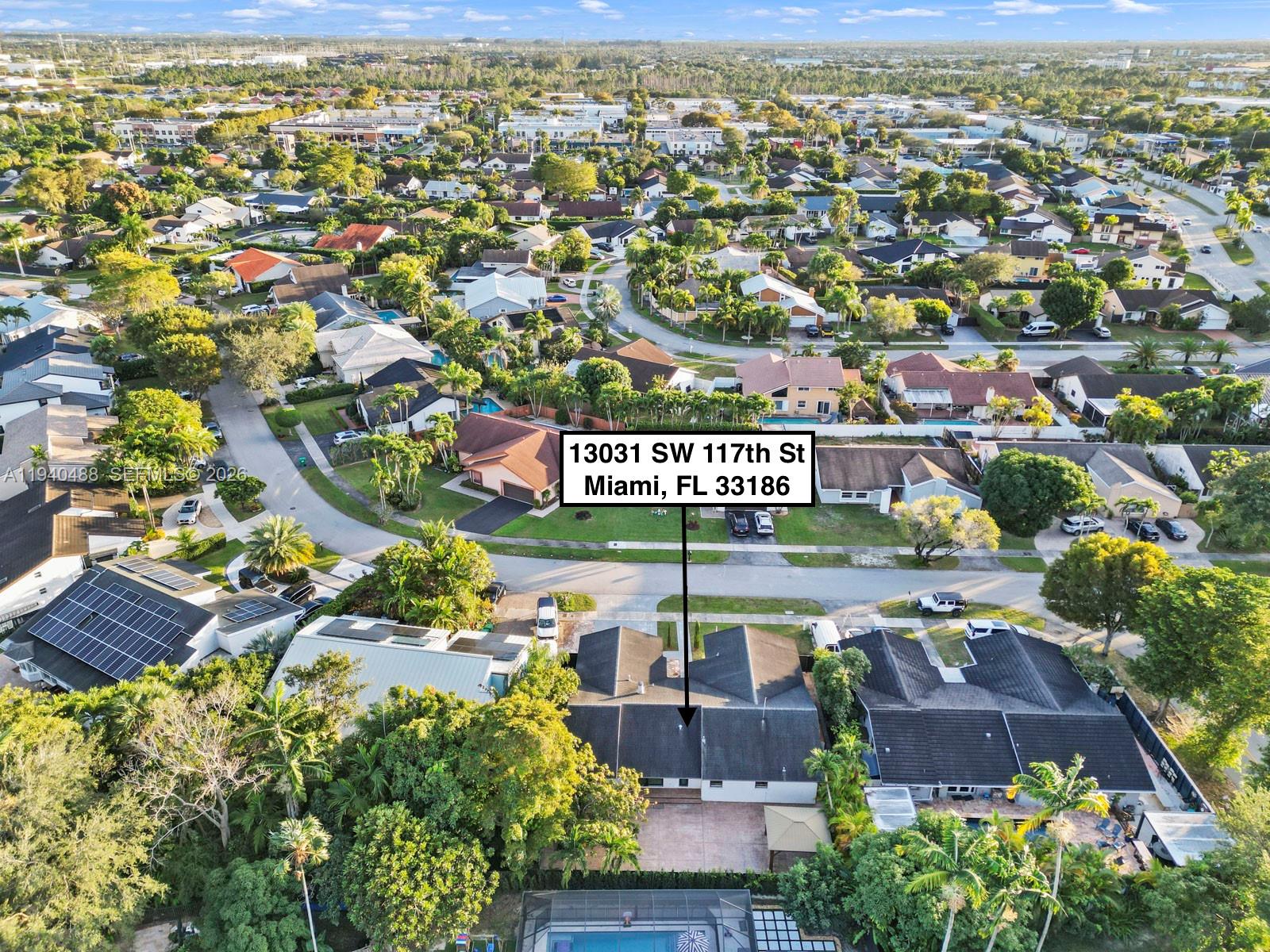 LINDGREN WEST - Residential