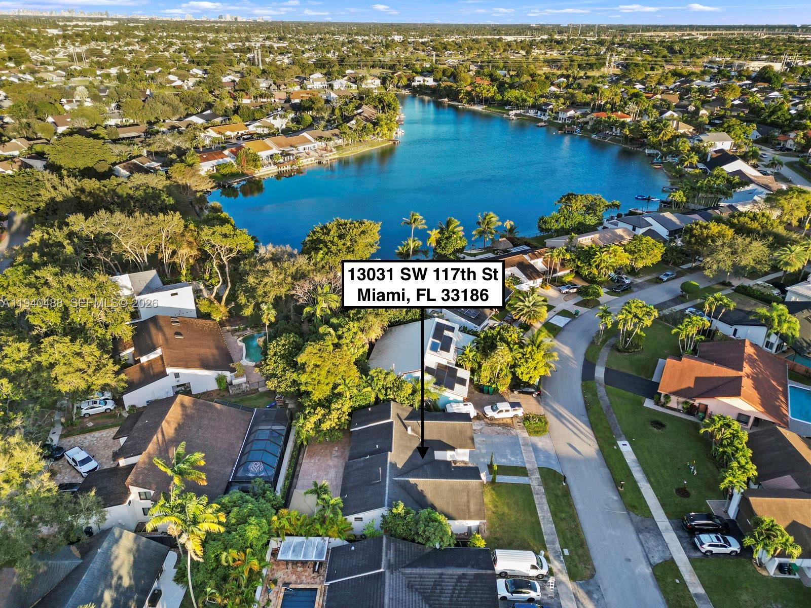 LINDGREN WEST - Residential