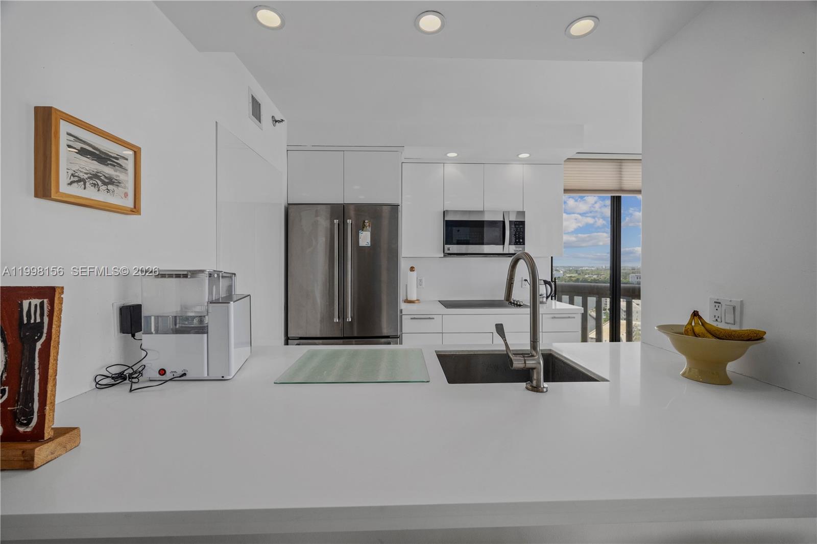 1000 ISL BLVD WILLIAMS IS - Residential