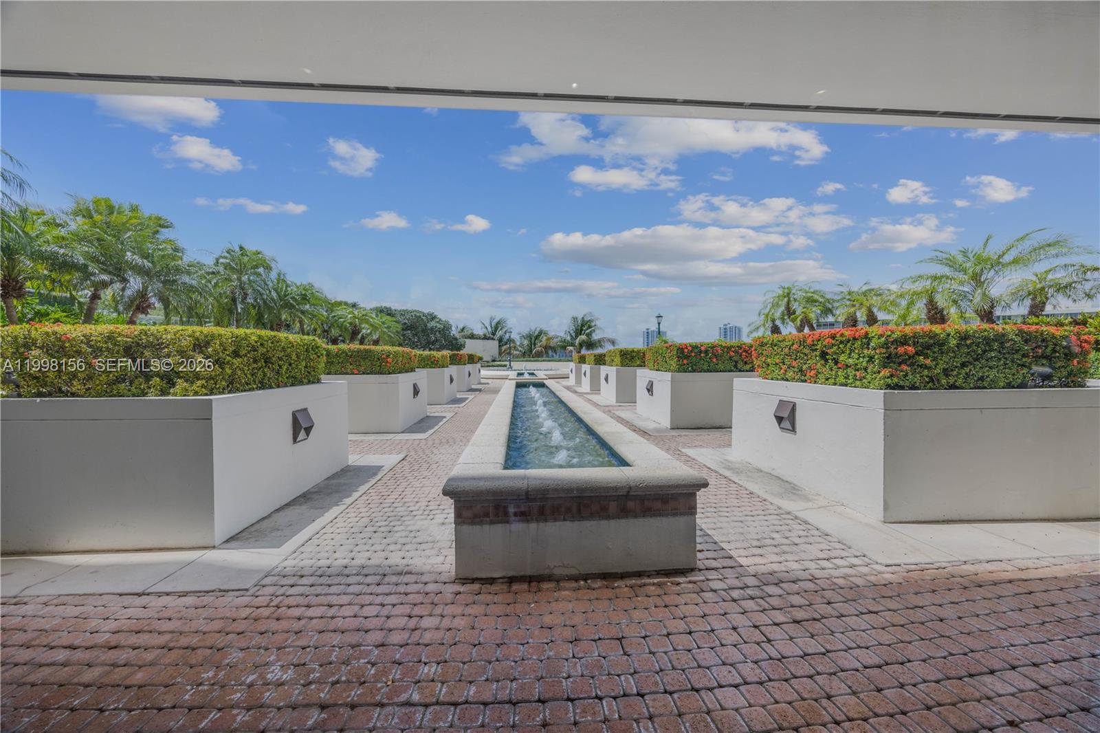 1000 ISL BLVD WILLIAMS IS - Residential