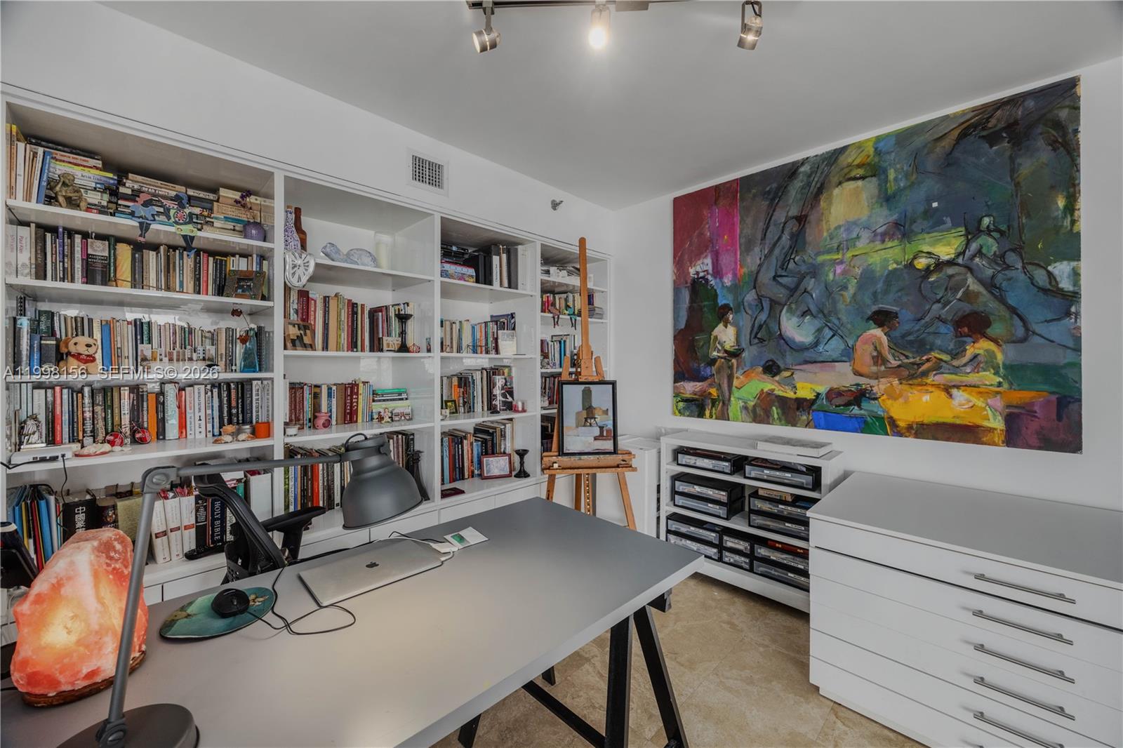 1000 ISL BLVD WILLIAMS IS - Residential