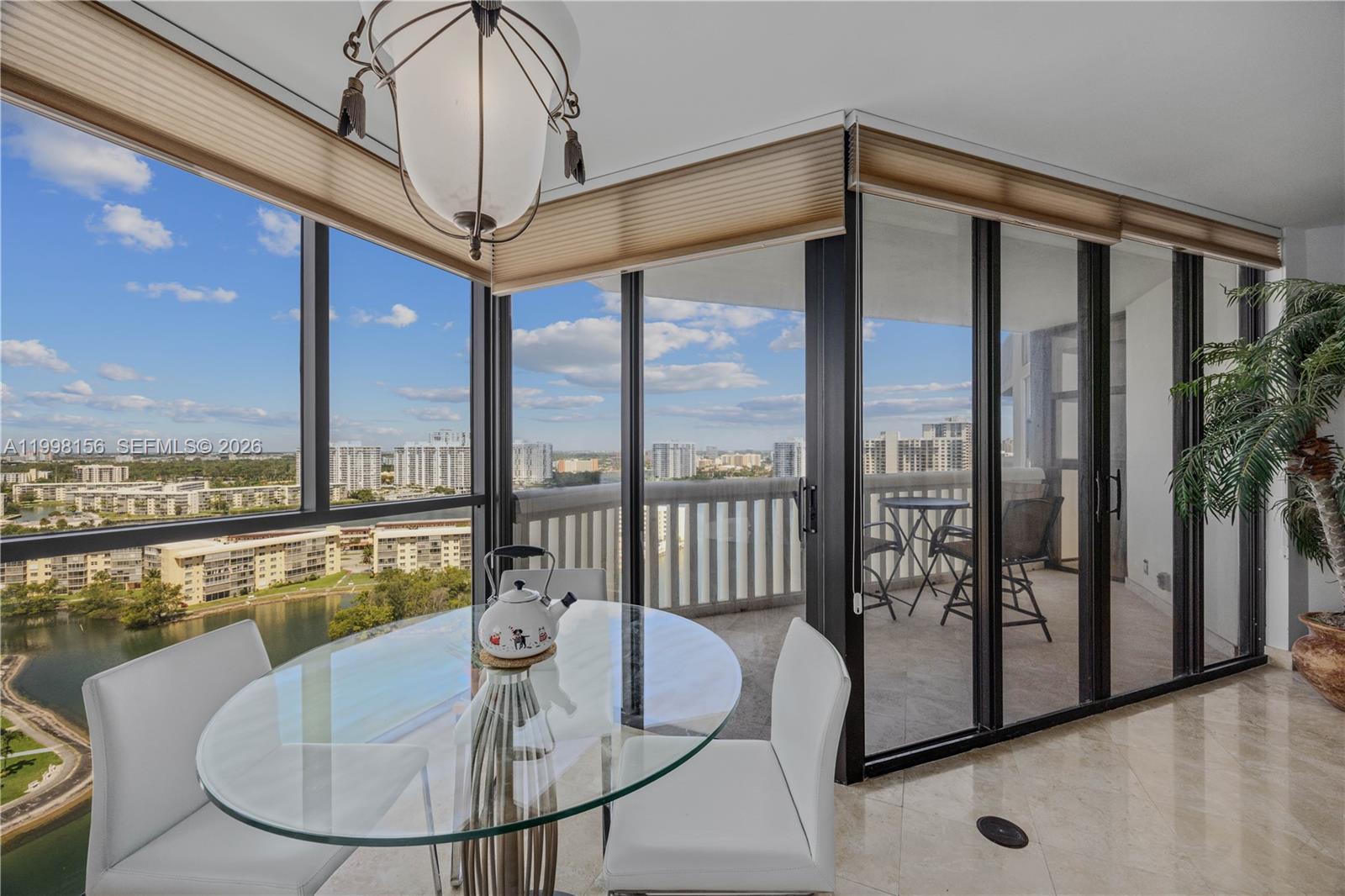 1000 ISL BLVD WILLIAMS IS - Residential