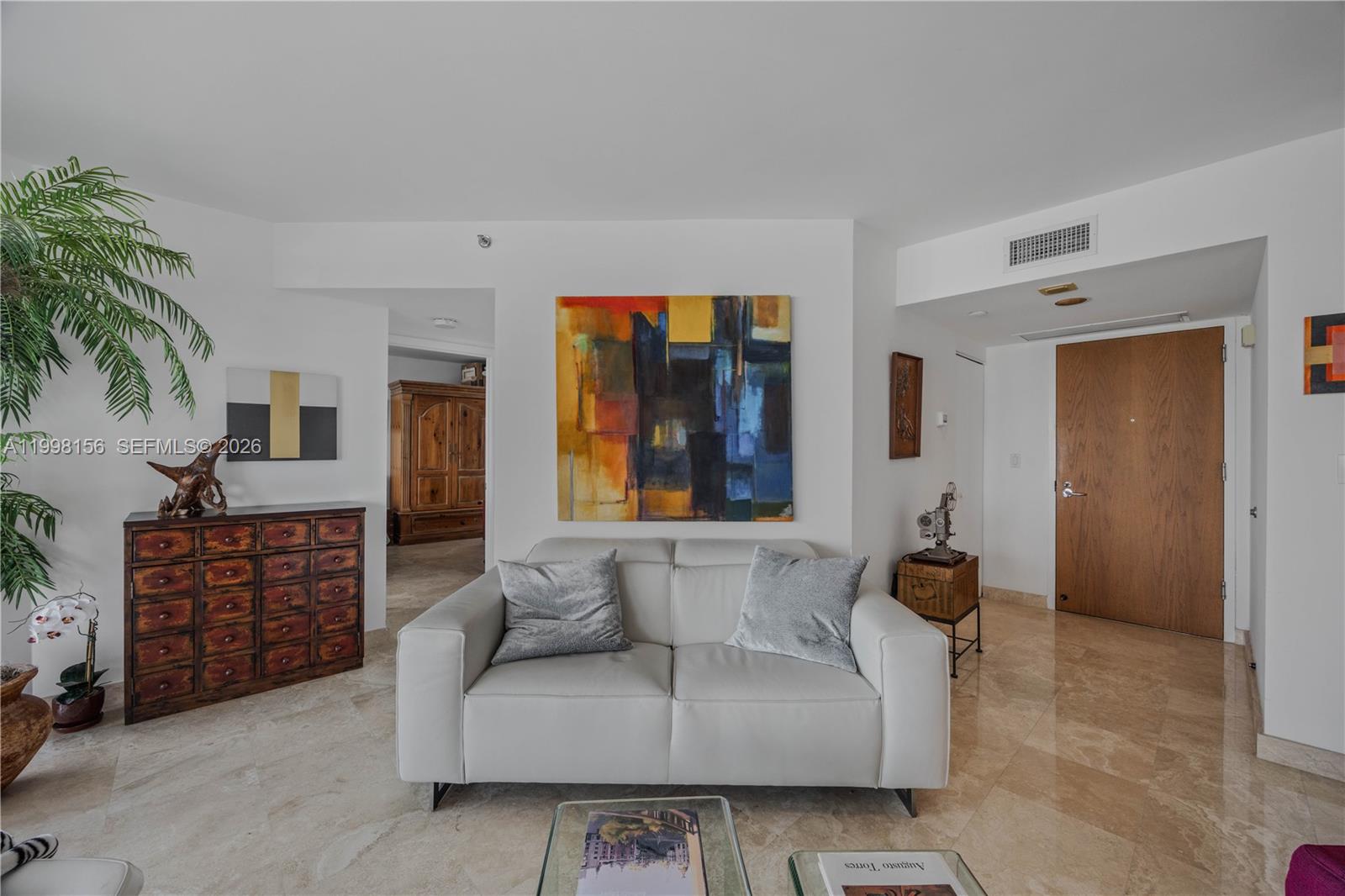 1000 ISL BLVD WILLIAMS IS - Residential