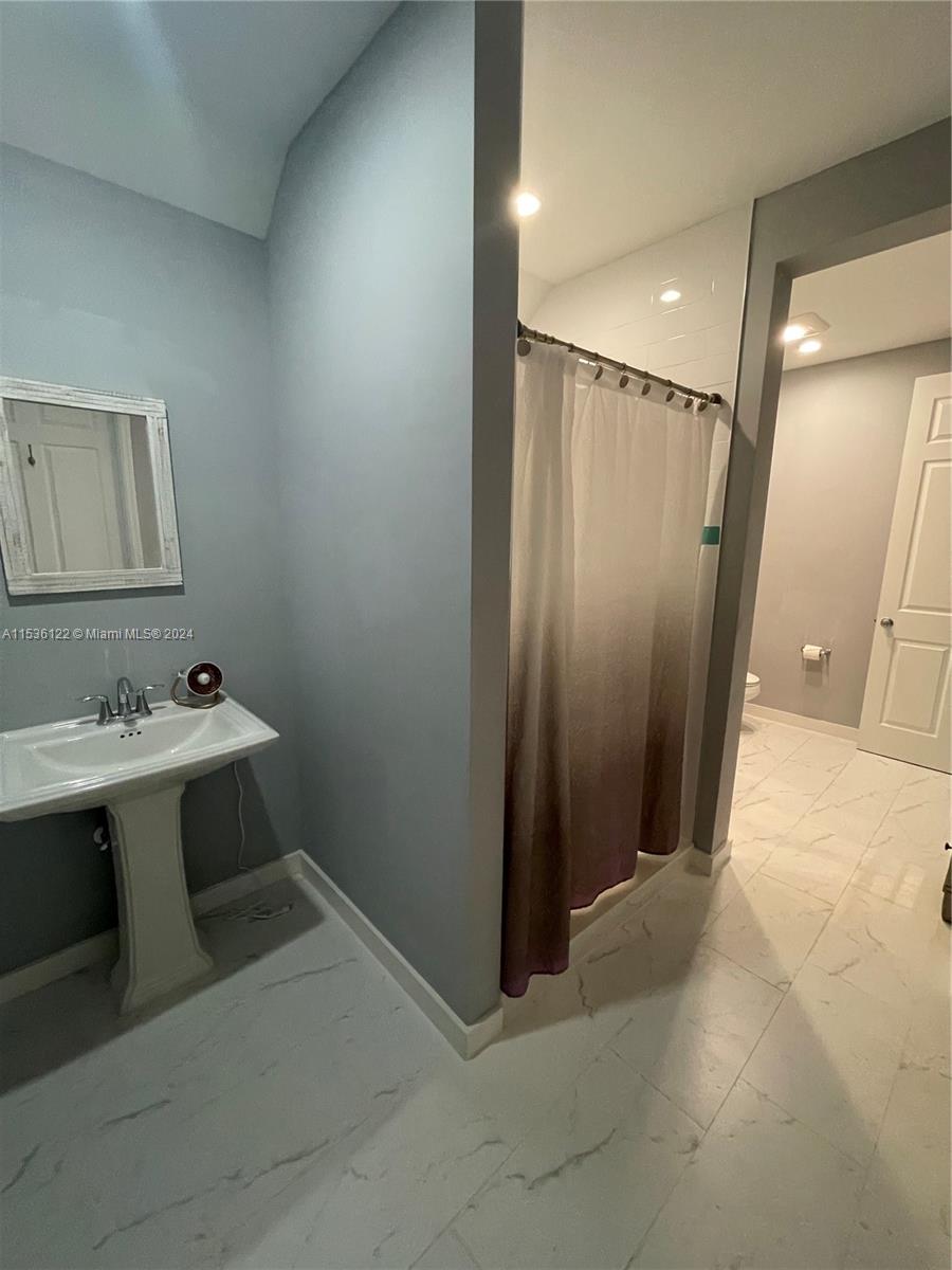 MARTIN COUNTY RANCH COMMU - Residential