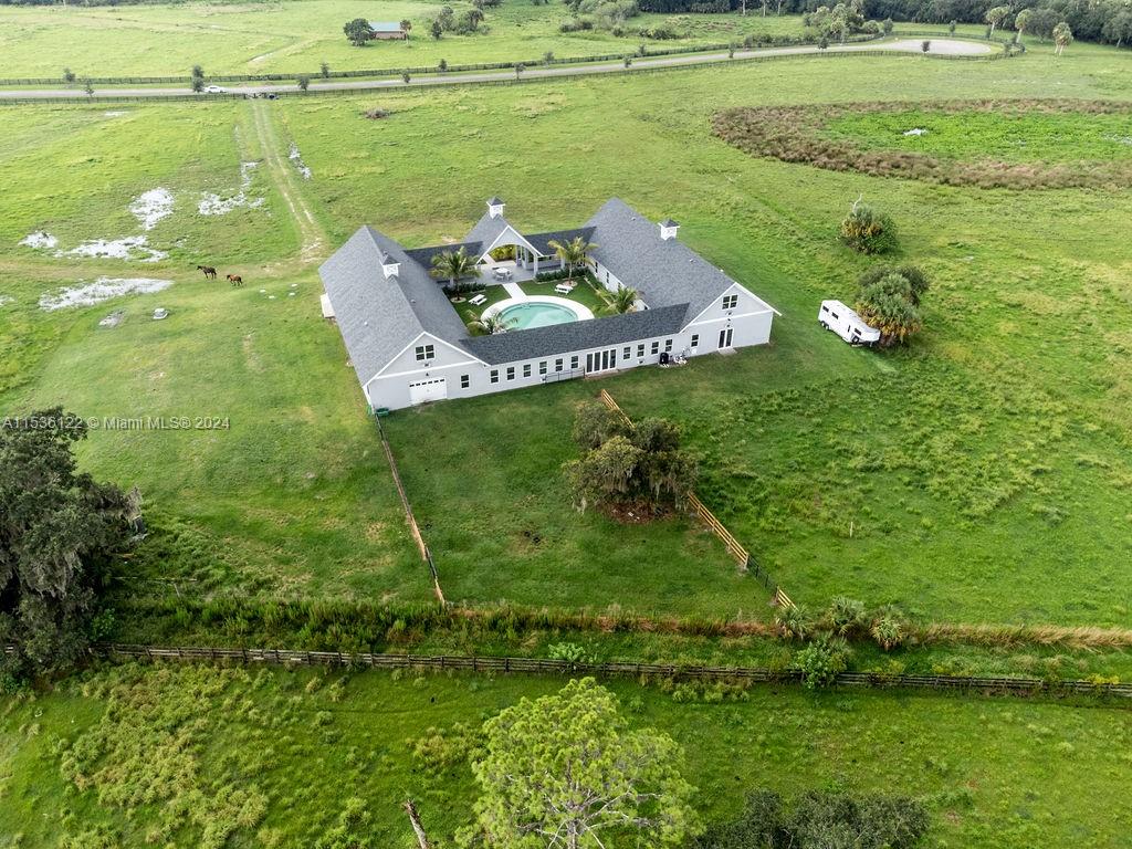 MARTIN COUNTY RANCH COMMU - Residential