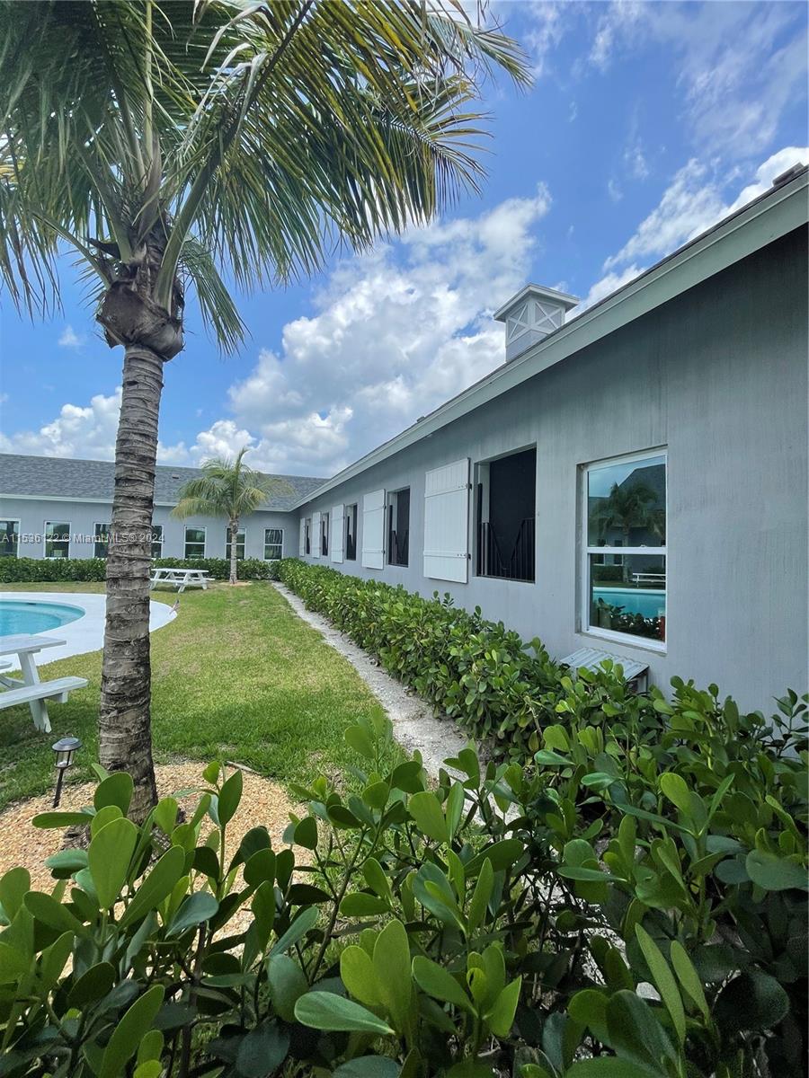 MARTIN COUNTY RANCH COMMU - Residential