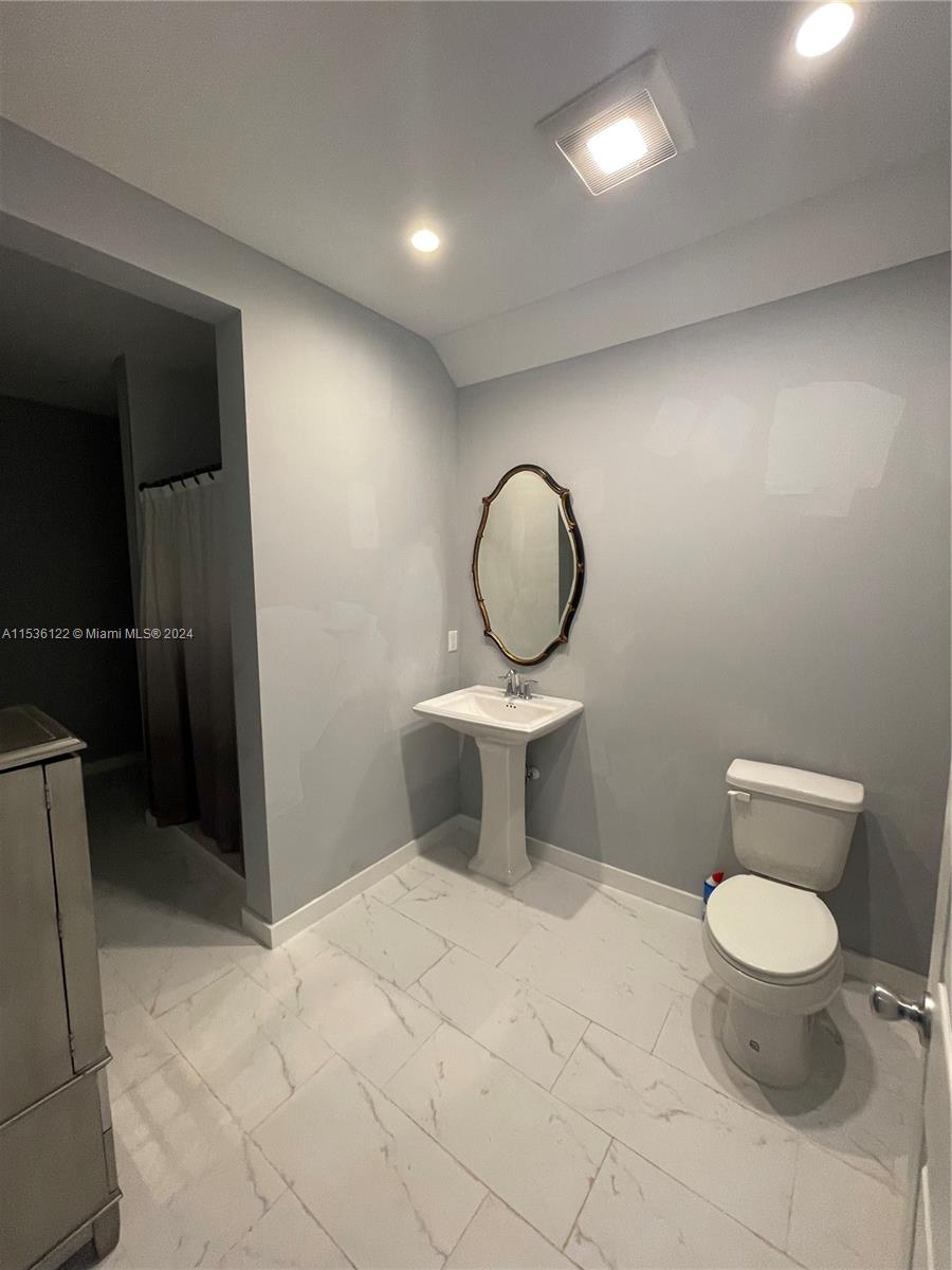 MARTIN COUNTY RANCH COMMU - Residential