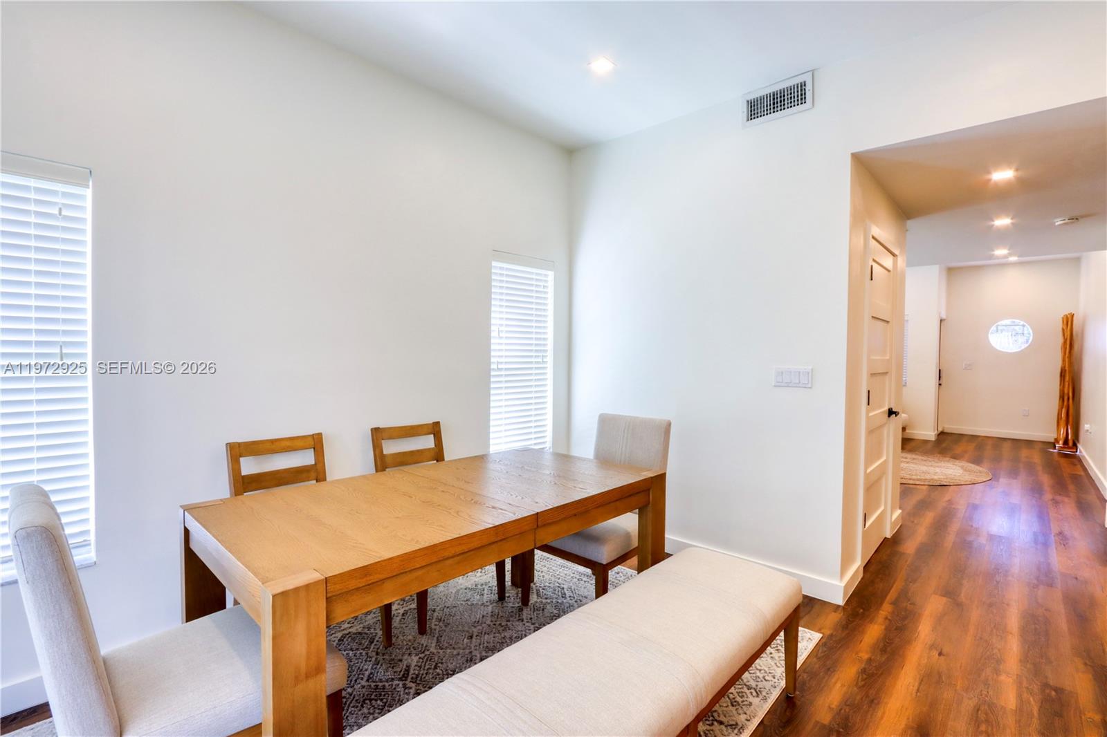 LAKES BY THE BAY JAY - Residential