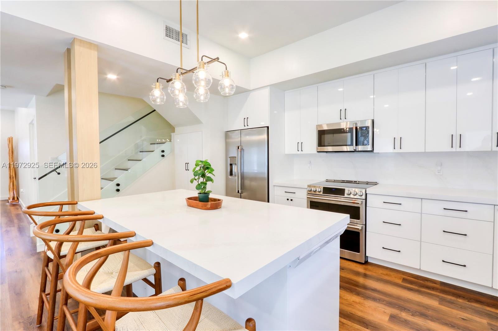 LAKES BY THE BAY JAY - Residential