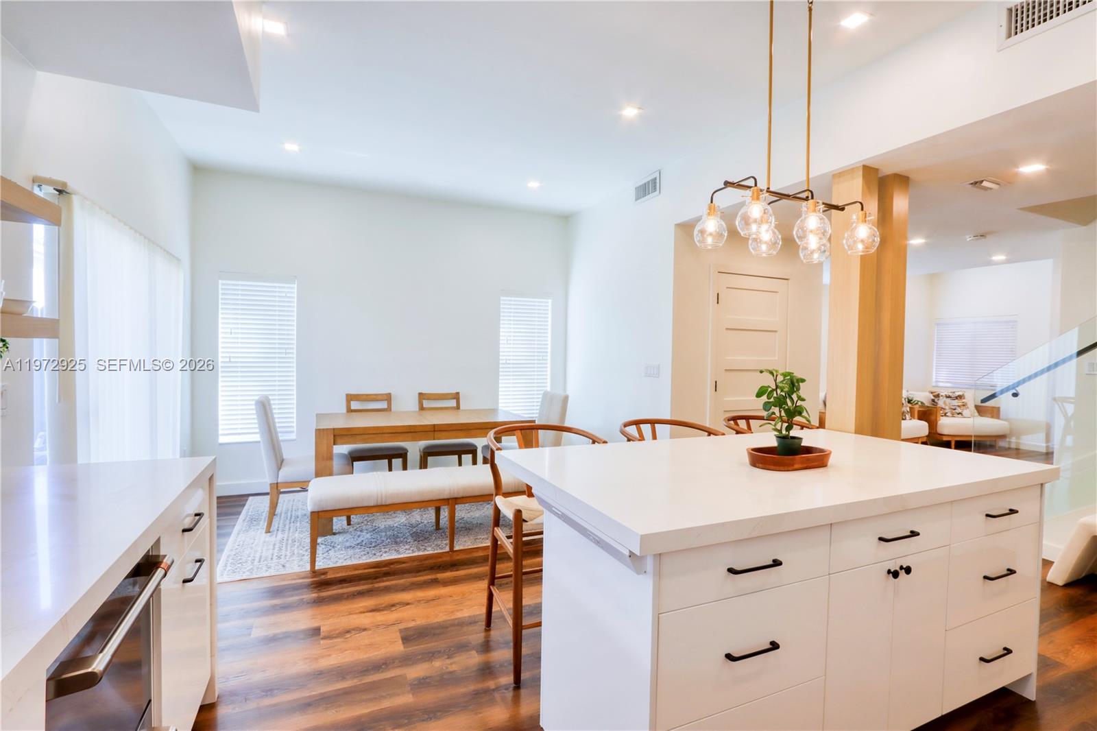 LAKES BY THE BAY JAY - Residential