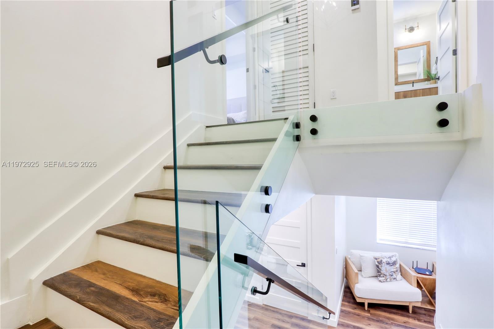 LAKES BY THE BAY JAY - Residential