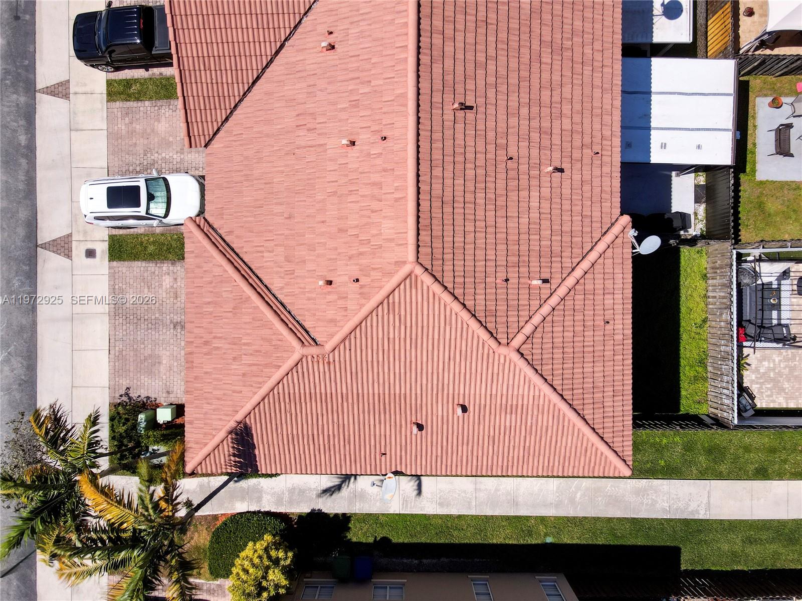 LAKES BY THE BAY JAY - Residential